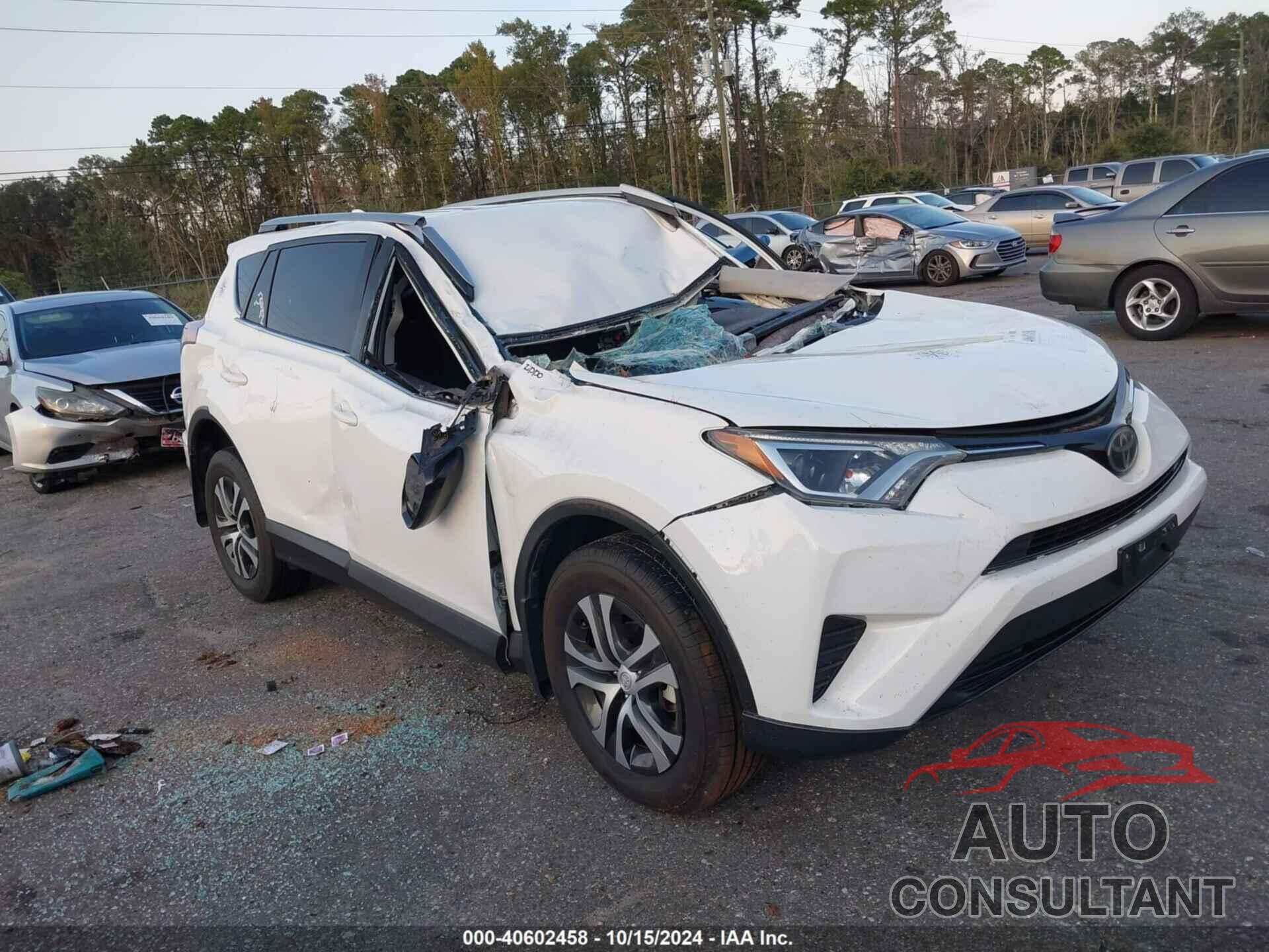 TOYOTA RAV4 2017 - JTMBFREVXHJ133662