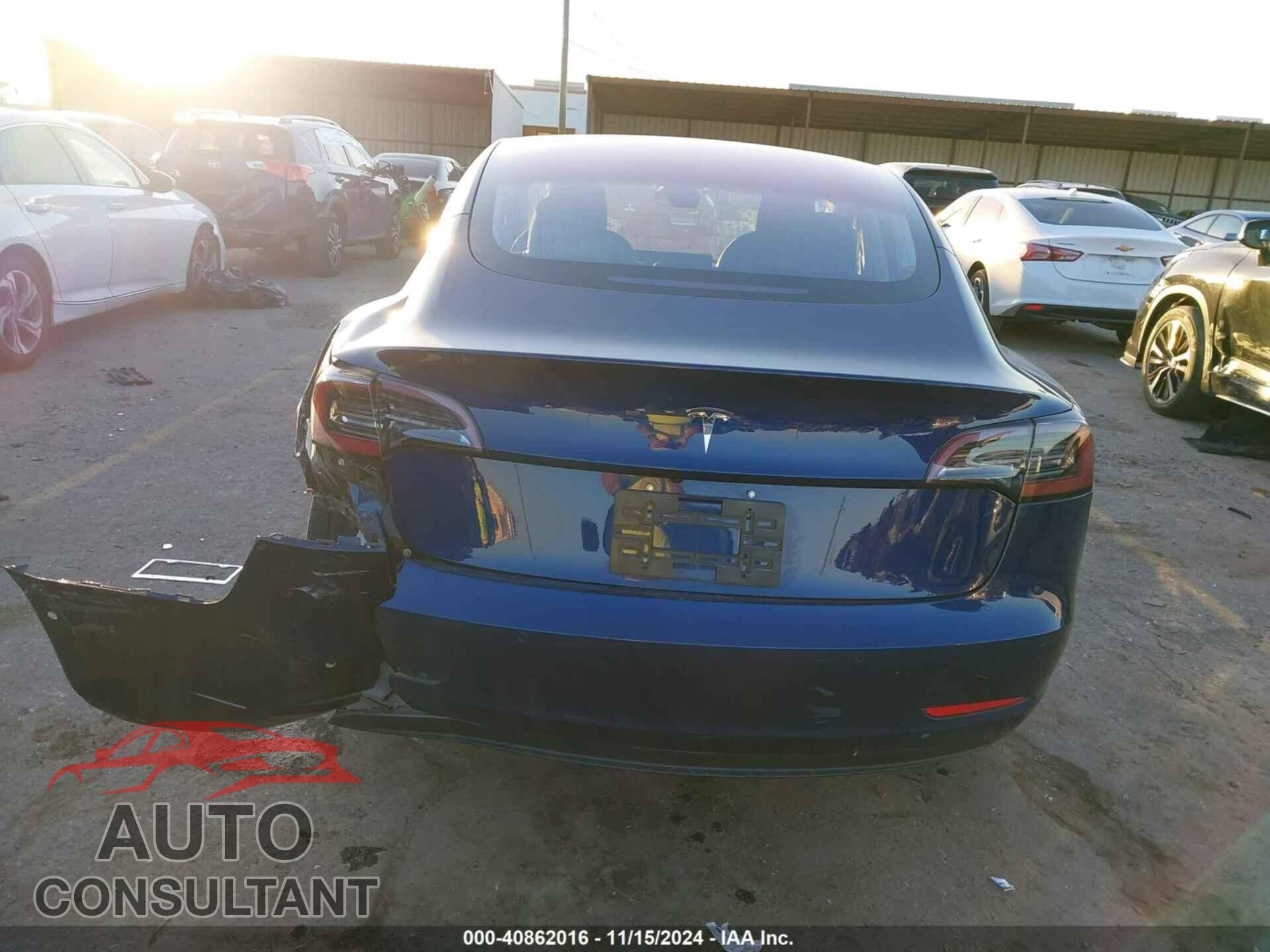 TESLA MODEL 3 2018 - 5YJ3E1EA9JF018179