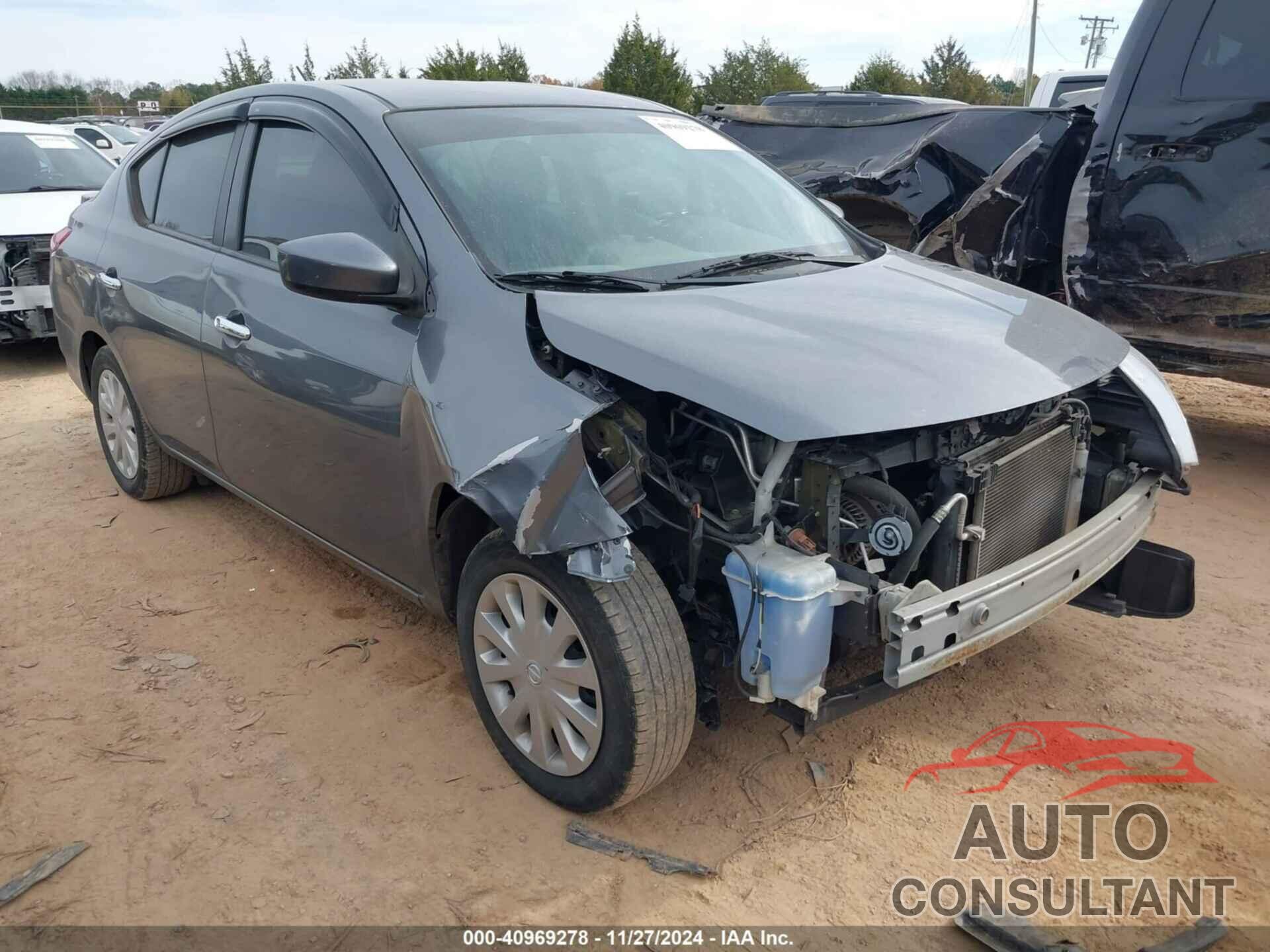 NISSAN VERSA 2019 - 3N1CN7AP7KL840949