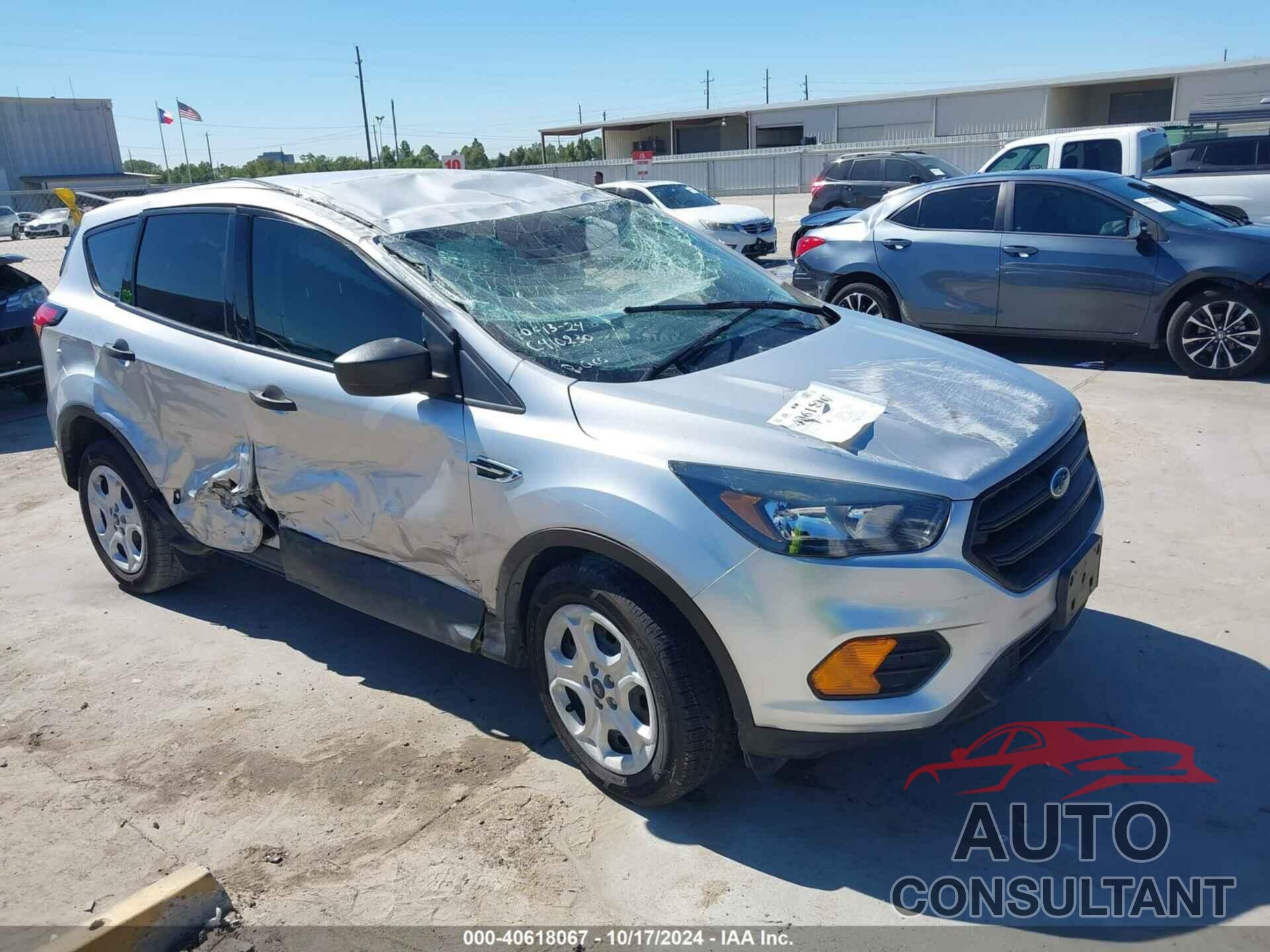 FORD ESCAPE 2019 - 1FMCU0F79KUA54023