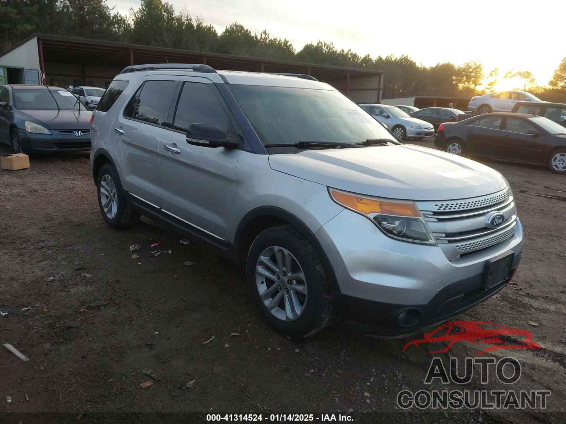 FORD EXPLORER 2011 - 1FMHK7D8XBGA39836