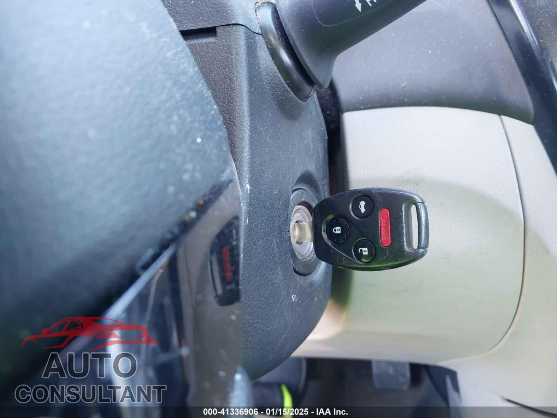 HONDA CIVIC 2013 - 19XFB2F94DE088019
