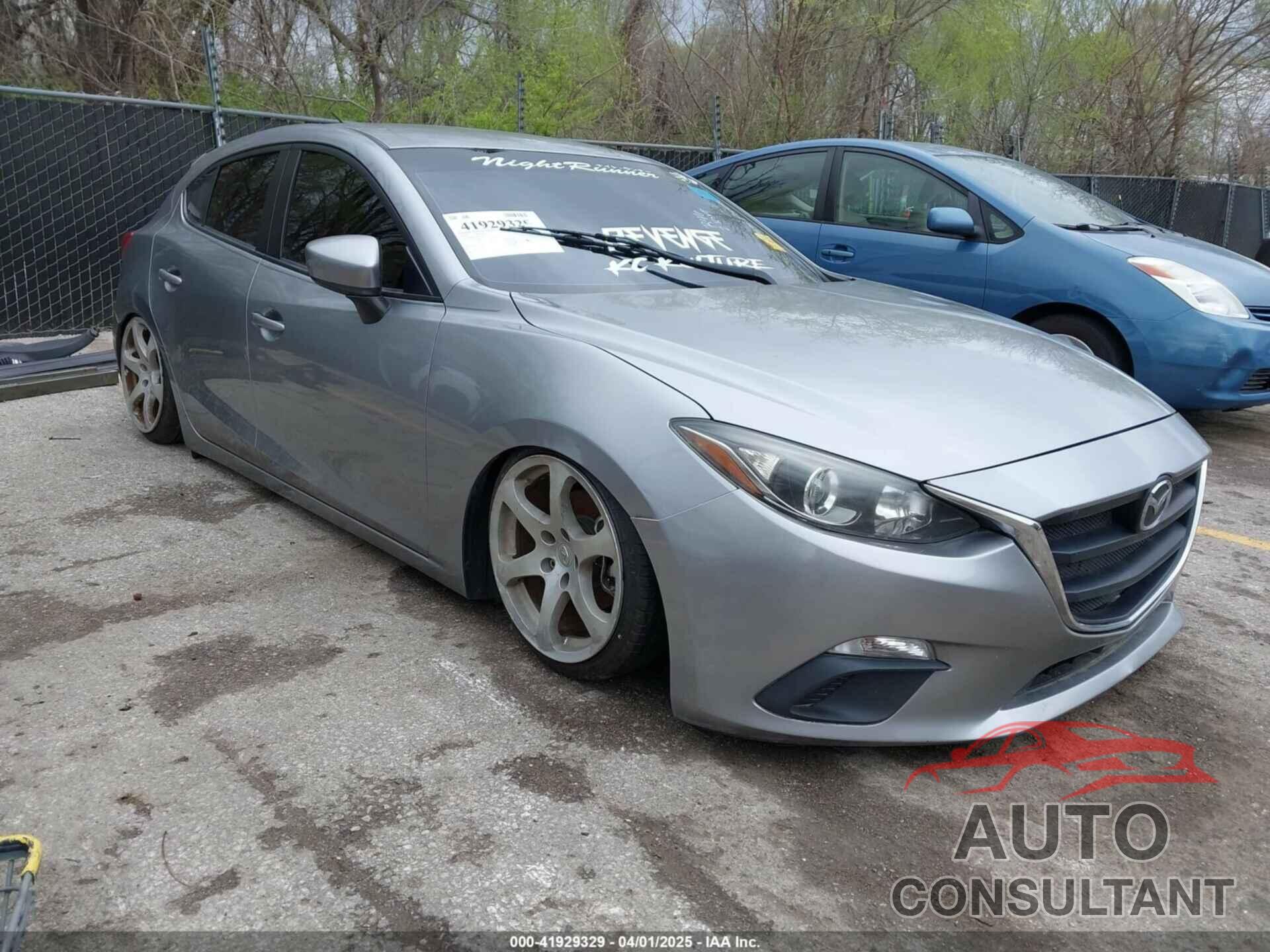MAZDA MAZDA3 2014 - JM1BM1K77E1137211