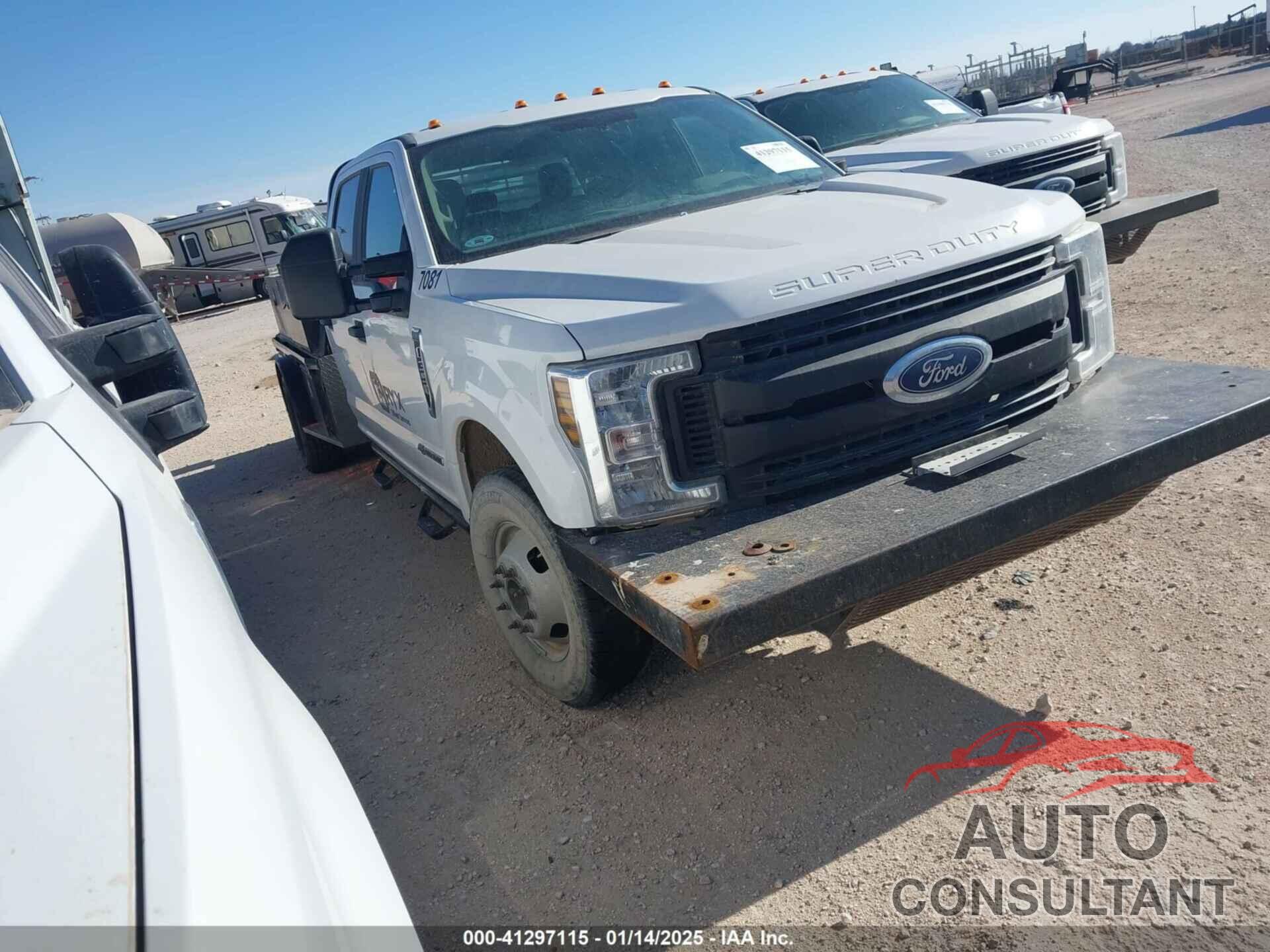 FORD F-350 2019 - 1FD8W3CT4KEG48662