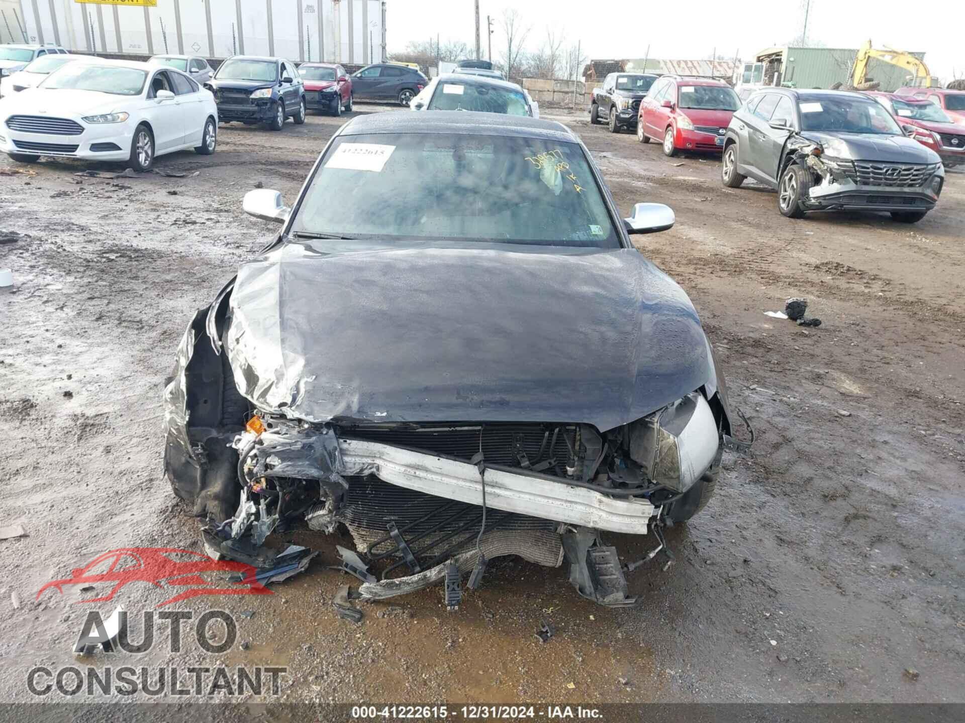 AUDI S5 2011 - WAUCVAFRXBA044785