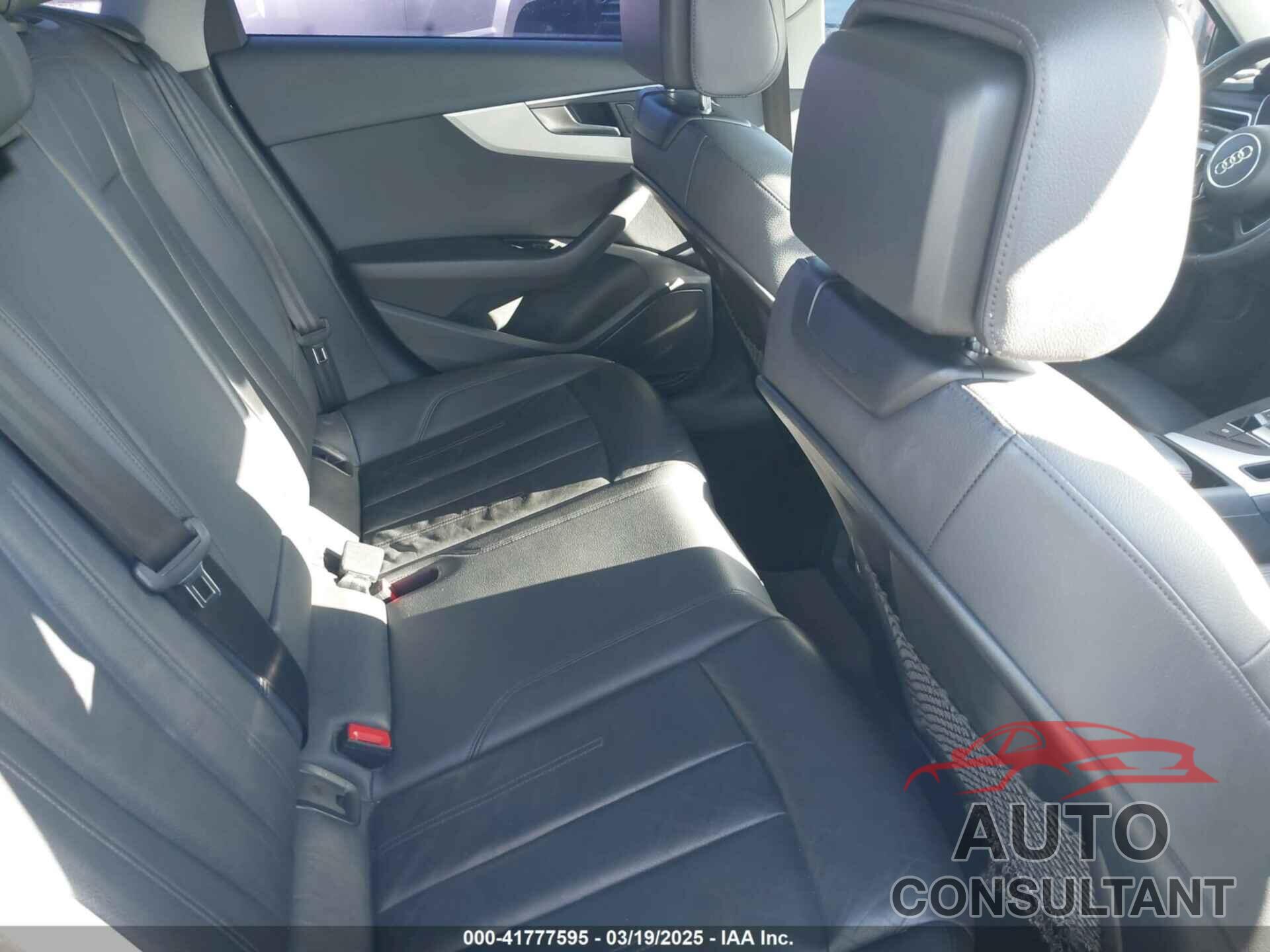 AUDI A4 2018 - WAUKMAF41JA122159