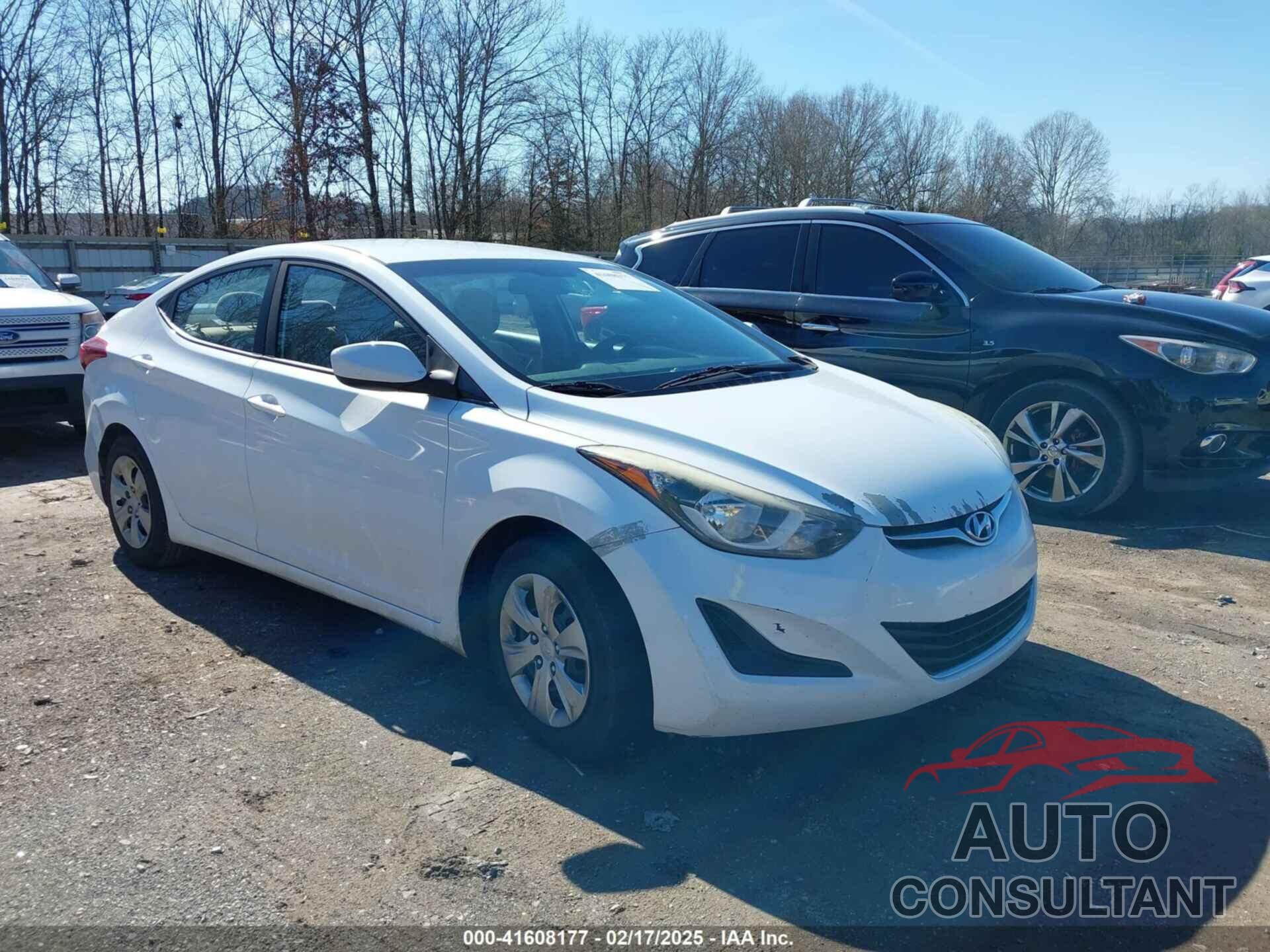 HYUNDAI ELANTRA 2016 - 5NPDH4AE4GH758089