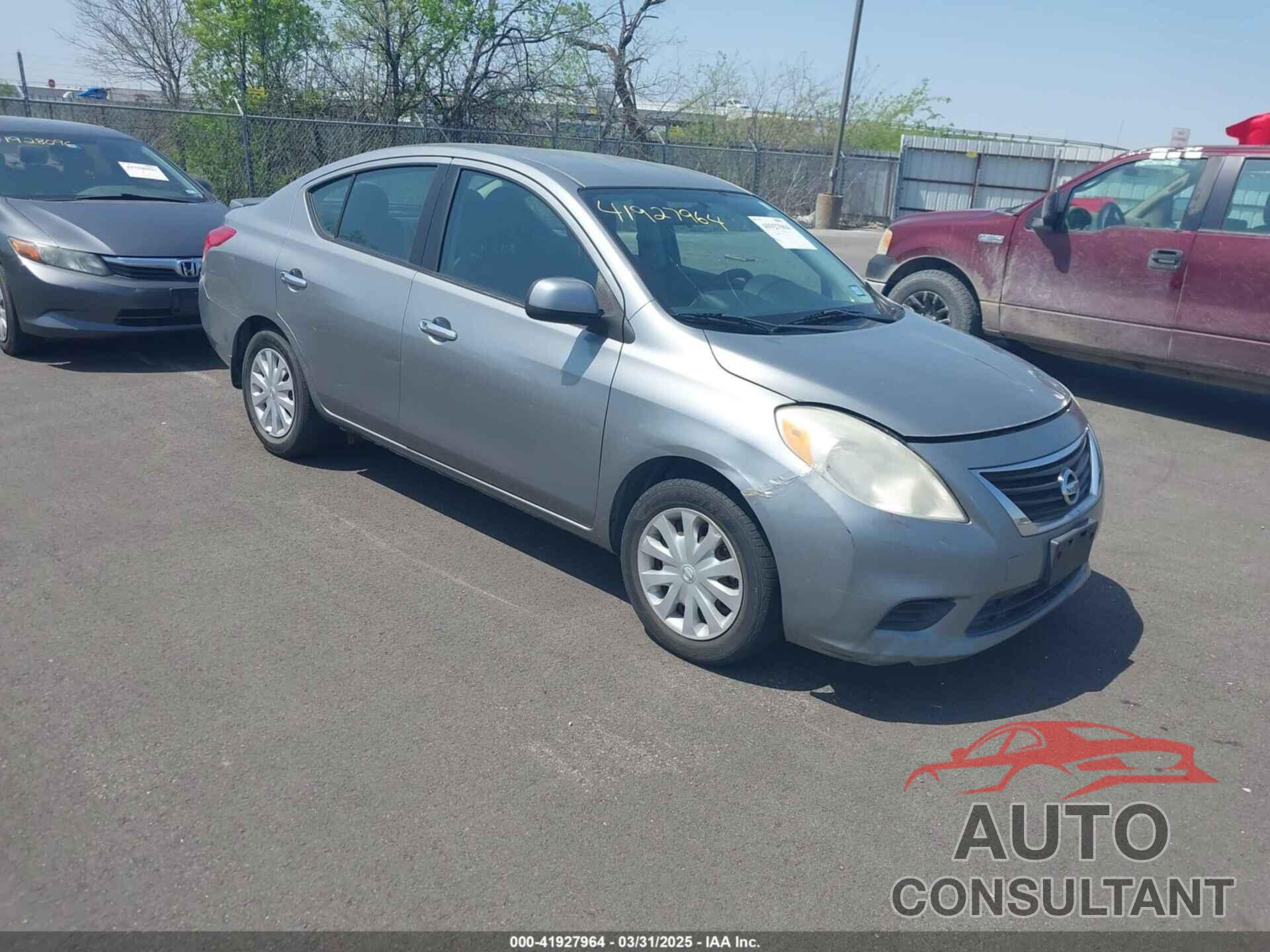 NISSAN VERSA 2013 - 3N1CN7AP1DL852971