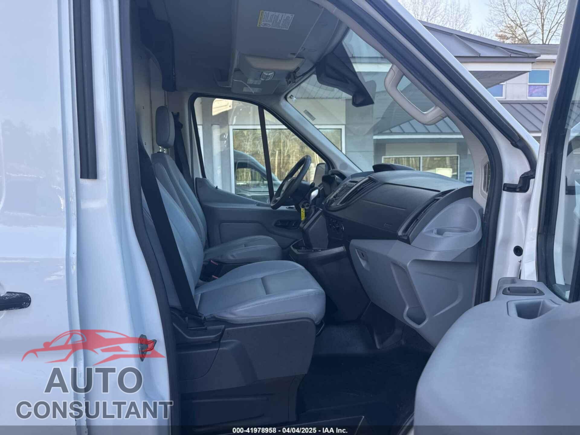 FORD TRANSIT 2018 - 1FTBW2CM9JKA18939