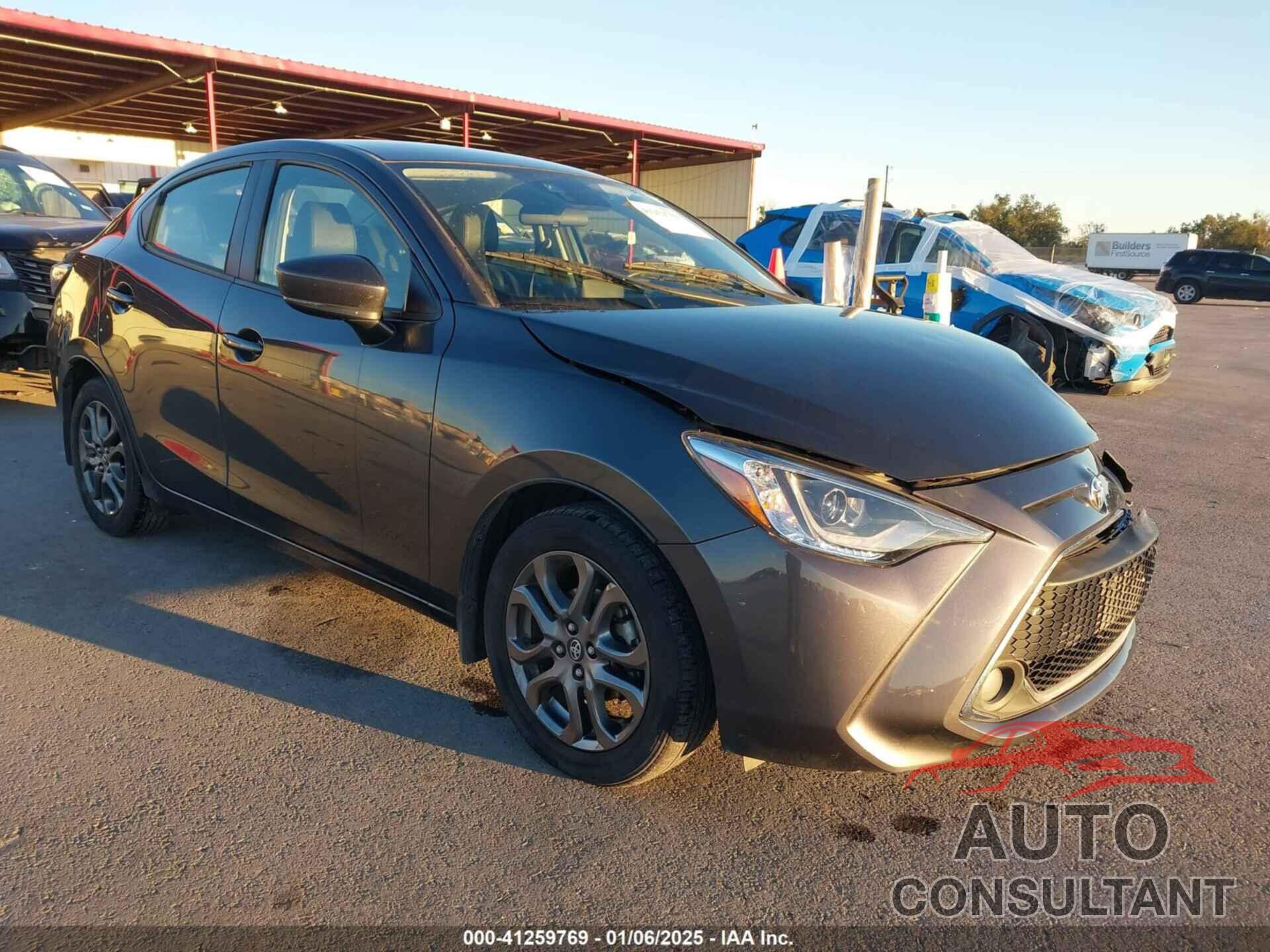 TOYOTA YARIS 2019 - 3MYDLBYV6KY504812