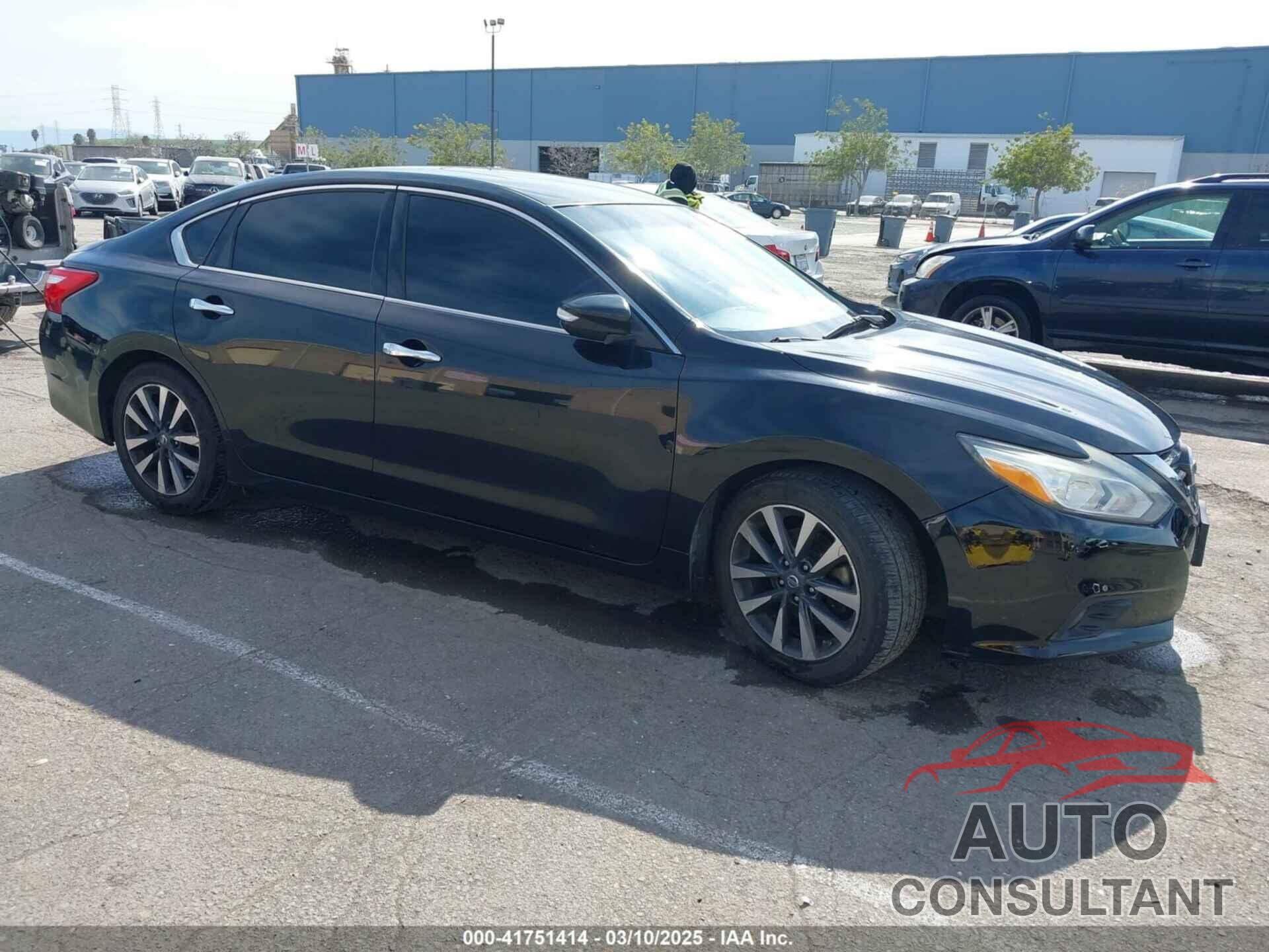NISSAN ALTIMA 2017 - 1N4AL3AP3HC287567