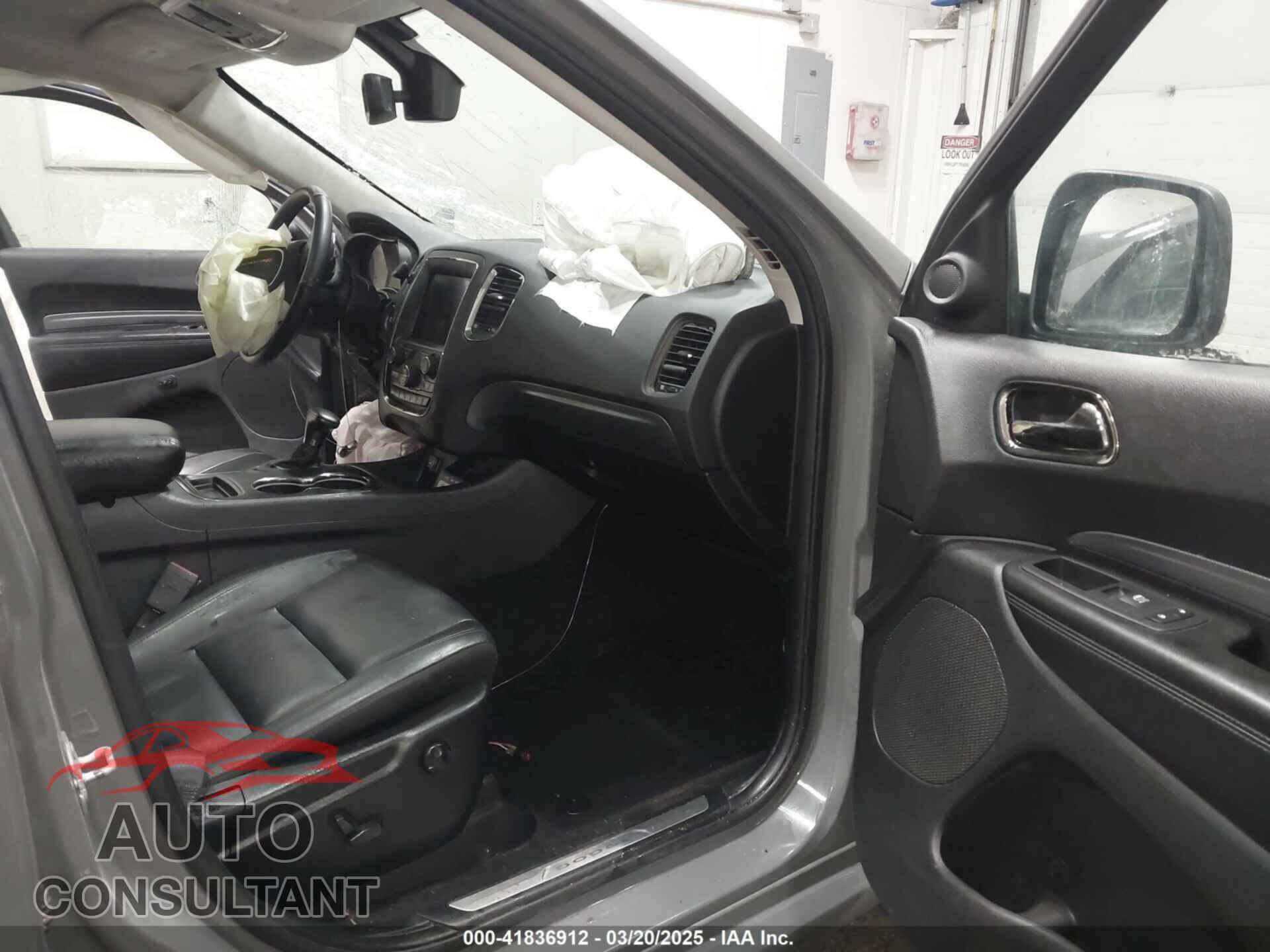 DODGE DURANGO 2019 - 1C4RDJDG1KC676192