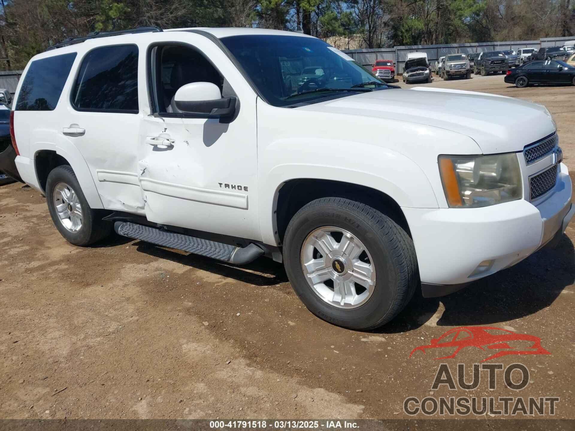 CHEVROLET TAHOE 2010 - 1GNUKBE09AR113563