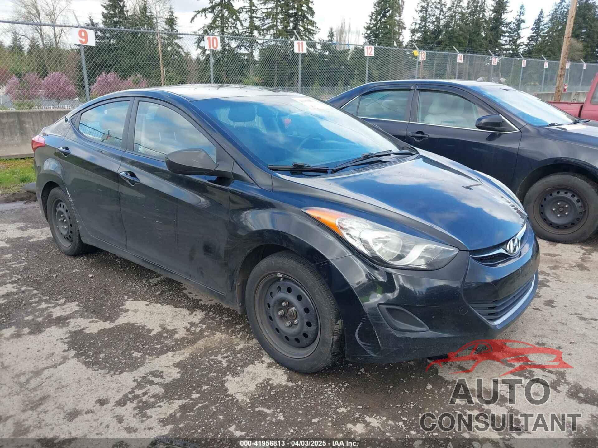 HYUNDAI ELANTRA 2012 - KMHDH4AE1CU219215