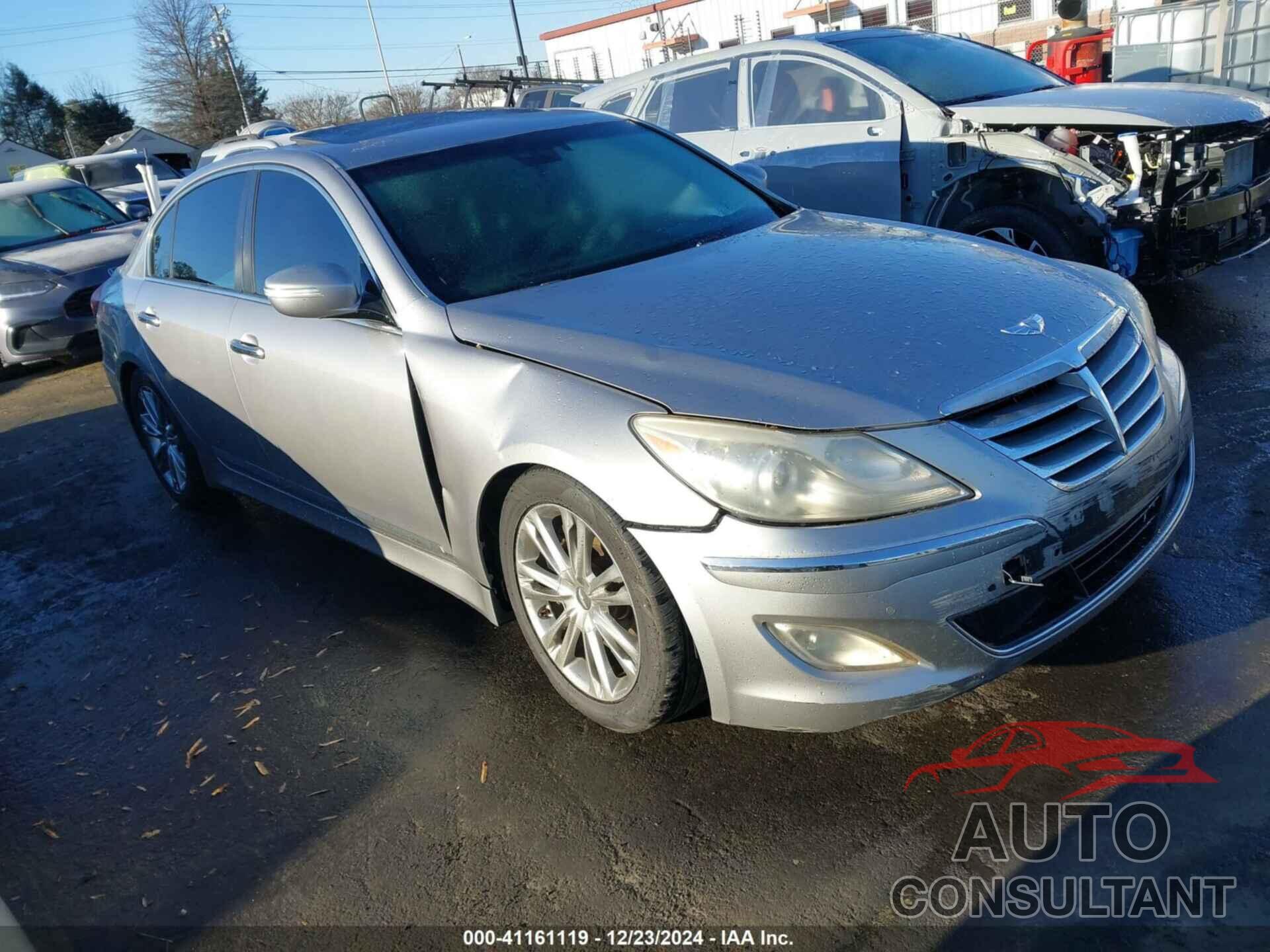 HYUNDAI GENESIS 2012 - KMHGC4DF3CU183155