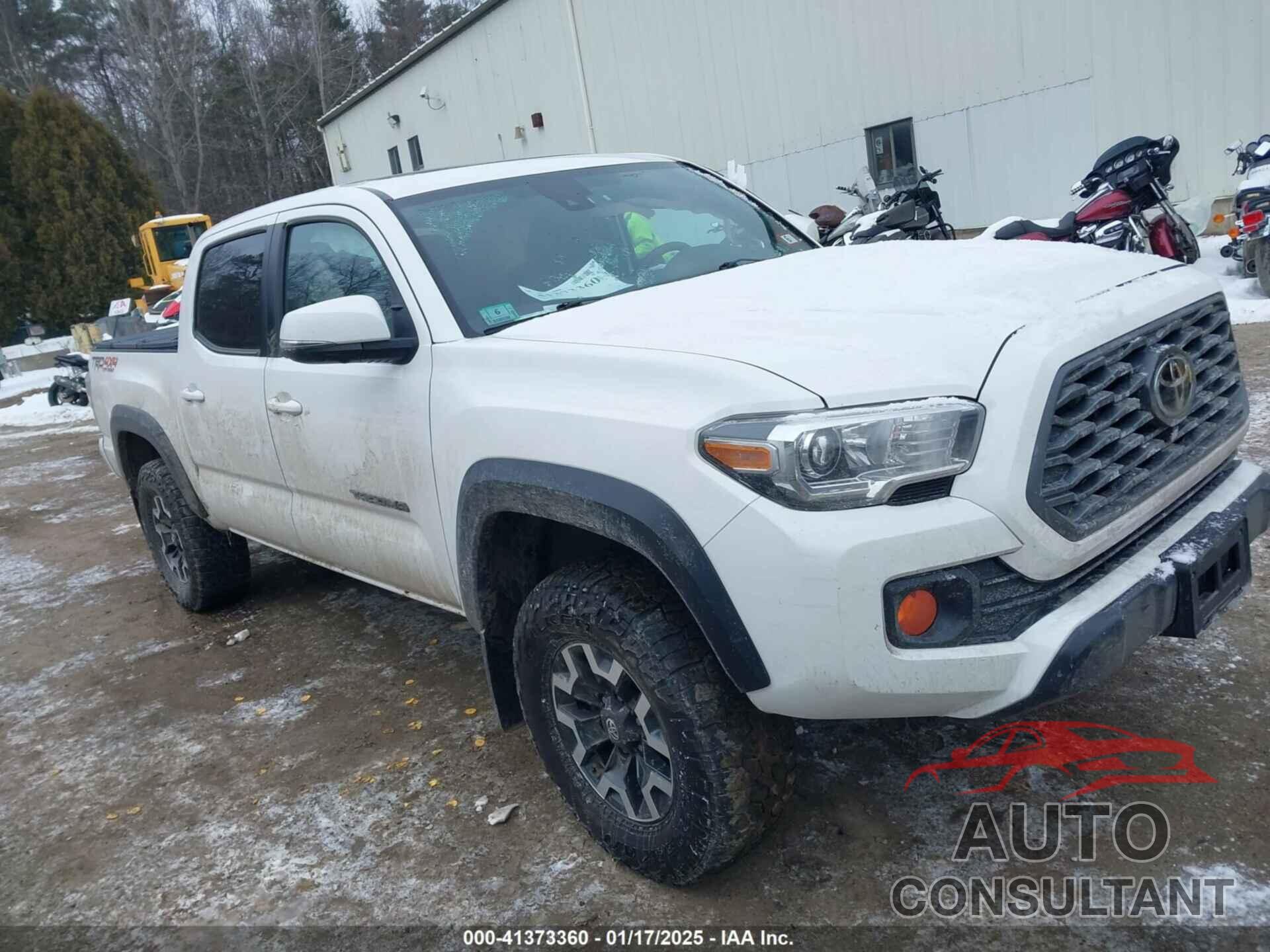 TOYOTA TACOMA 2020 - 5TFCZ5AN0LX215531