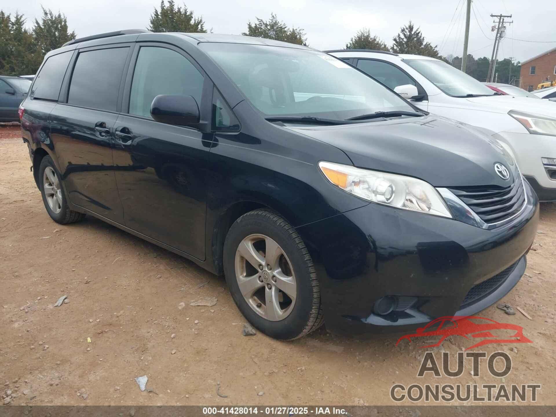 TOYOTA SIENNA 2015 - 5TDKK3DC6FS690058