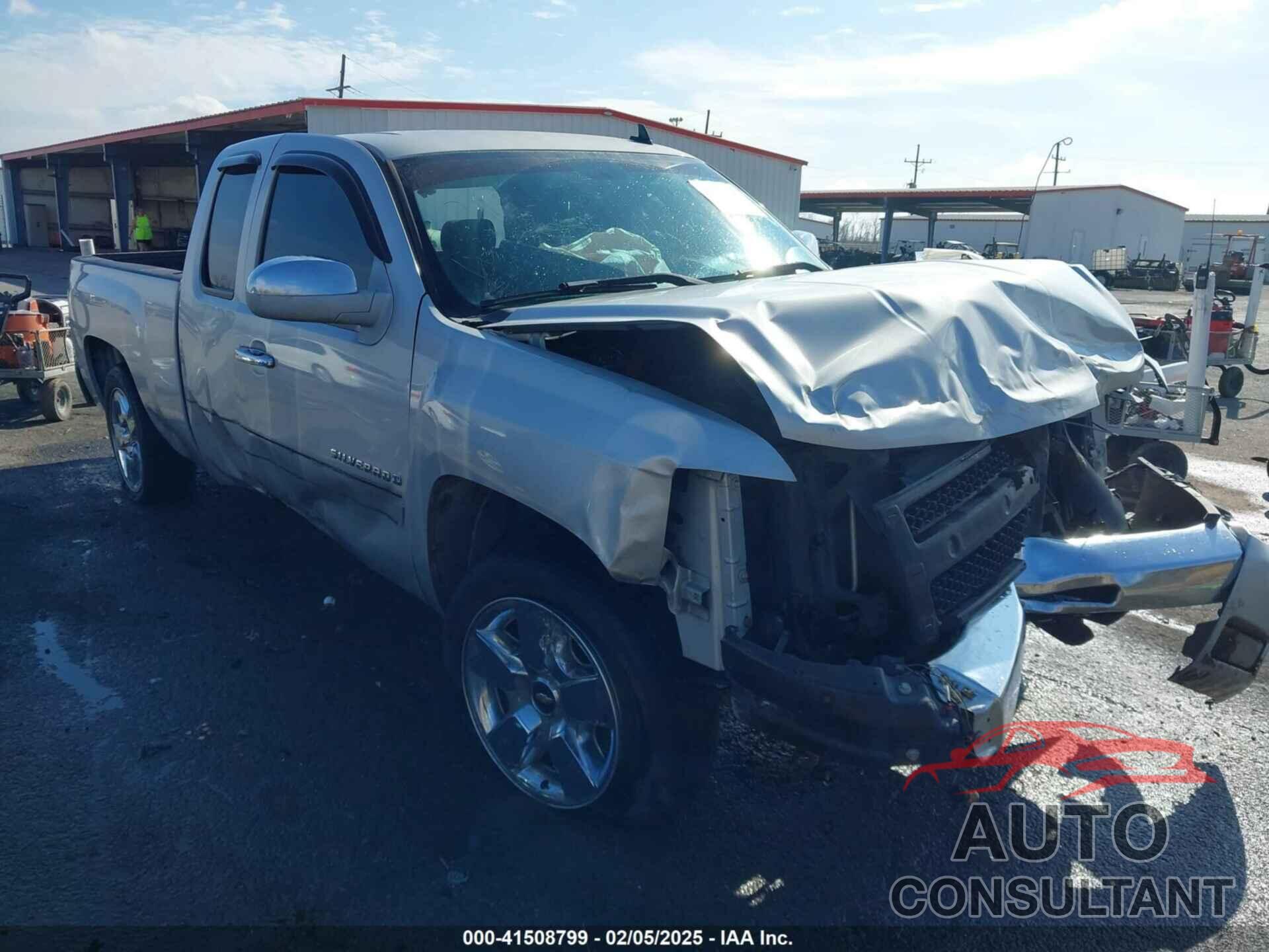 CHEVROLET SILVERADO 1500 2010 - 1GCSCSE04AZ116383