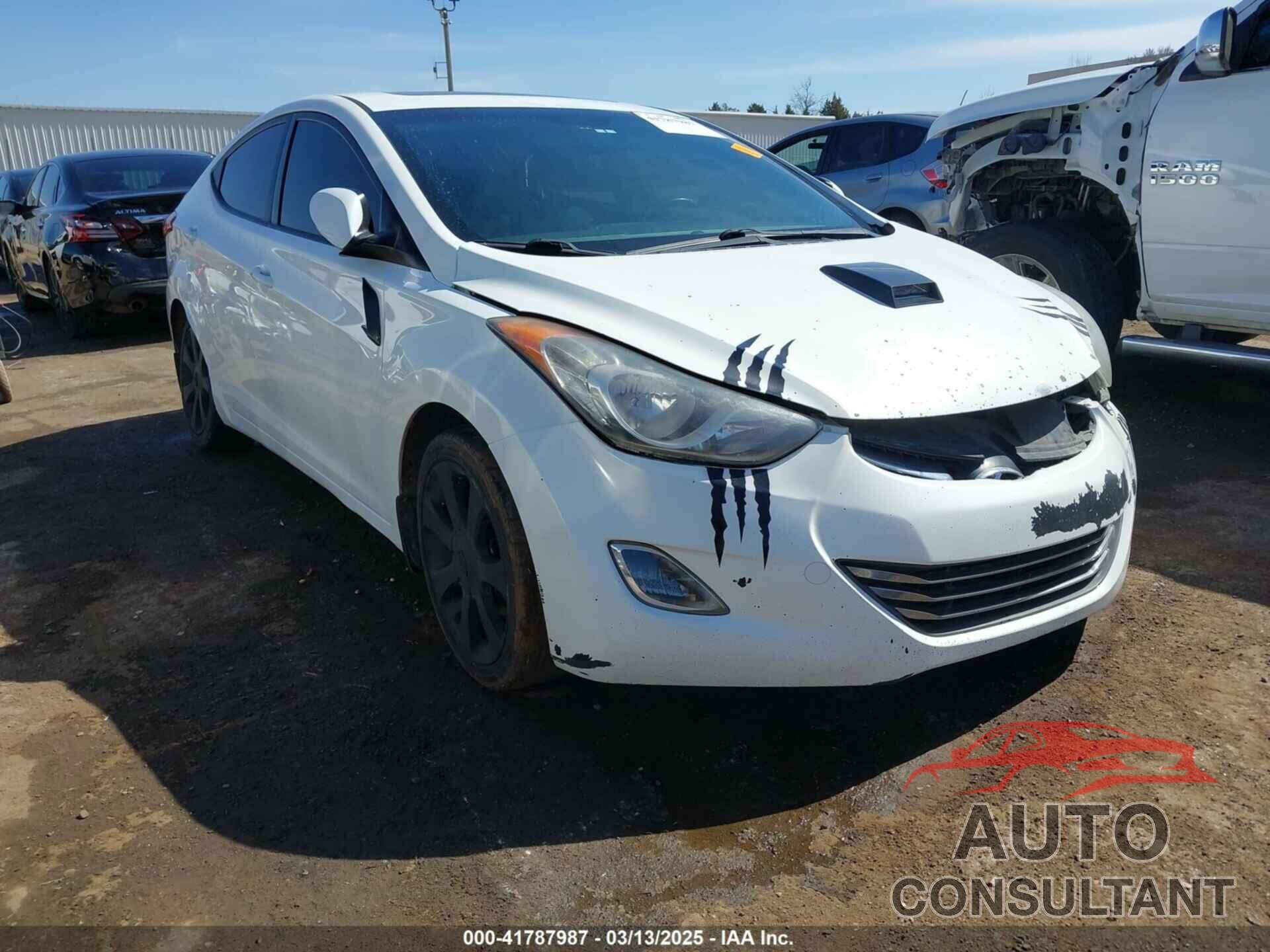 HYUNDAI ELANTRA 2013 - 5NPDH4AE9DH249756