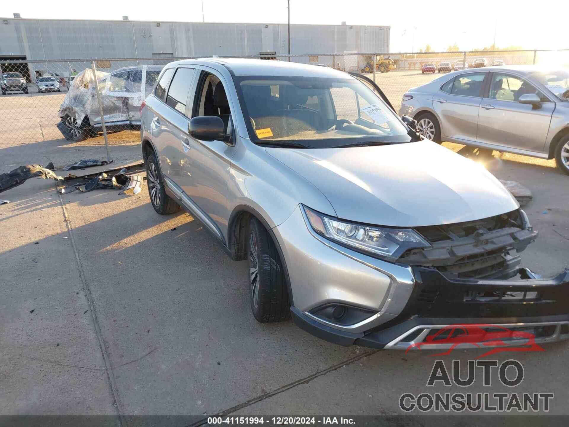 MITSUBISHI OUTLANDER 2019 - JA4AD2A35KZ032013