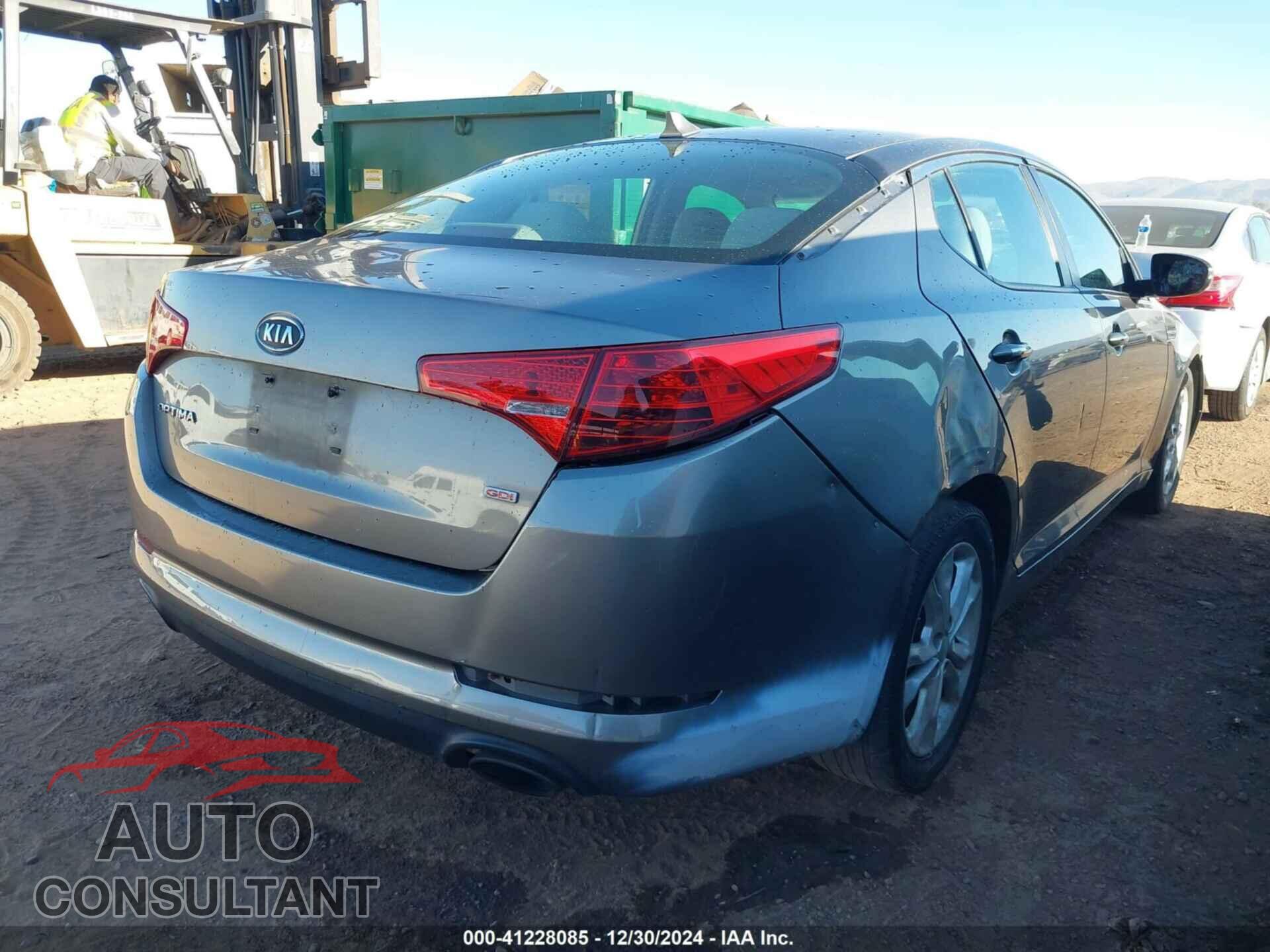 KIA OPTIMA 2012 - 5XXGM4A72CG081821