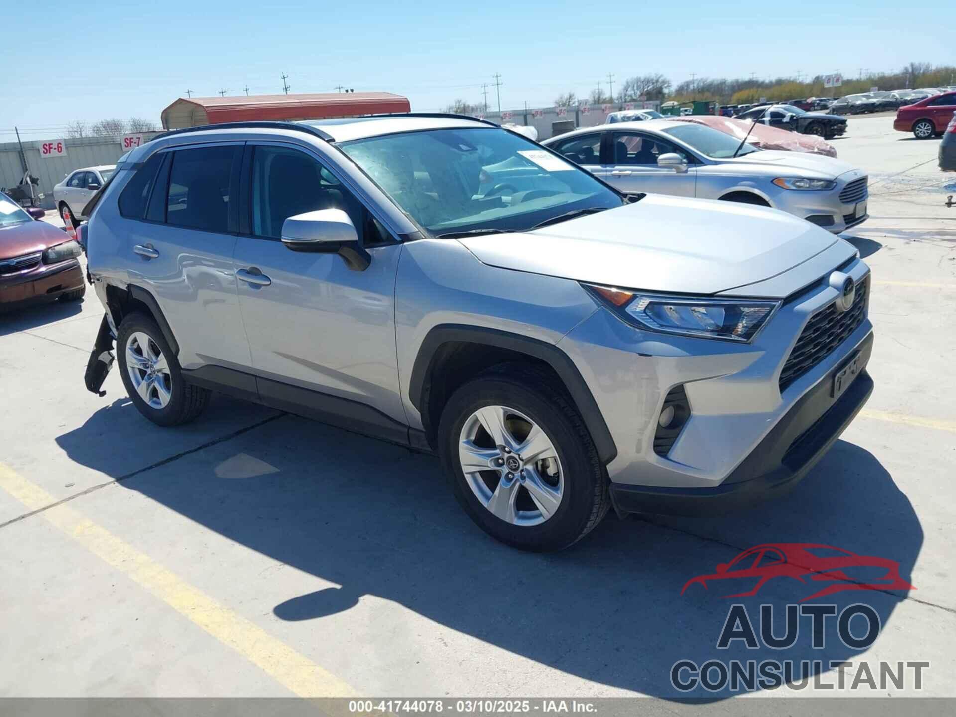 TOYOTA RAV4 2020 - 2T3W1RFV9LW090537