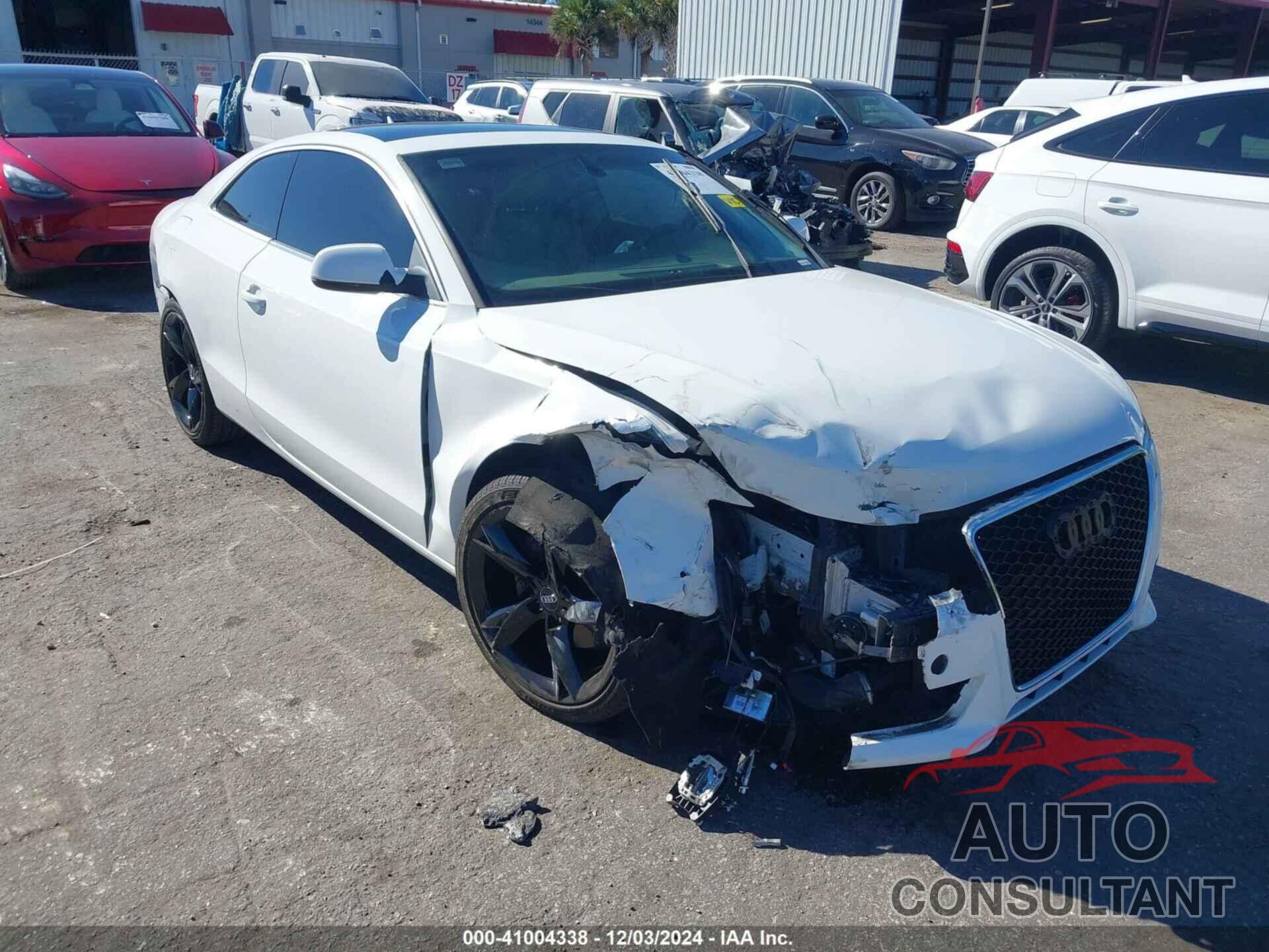 AUDI A5 2012 - WAULFAFR5CA045471