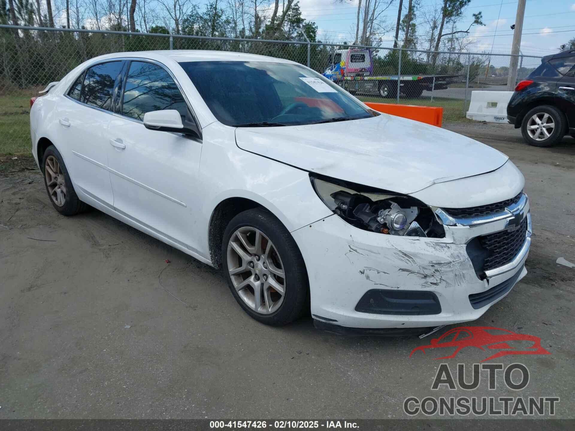 CHEVROLET MALIBU 2015 - 1G11C5SL0FF315752