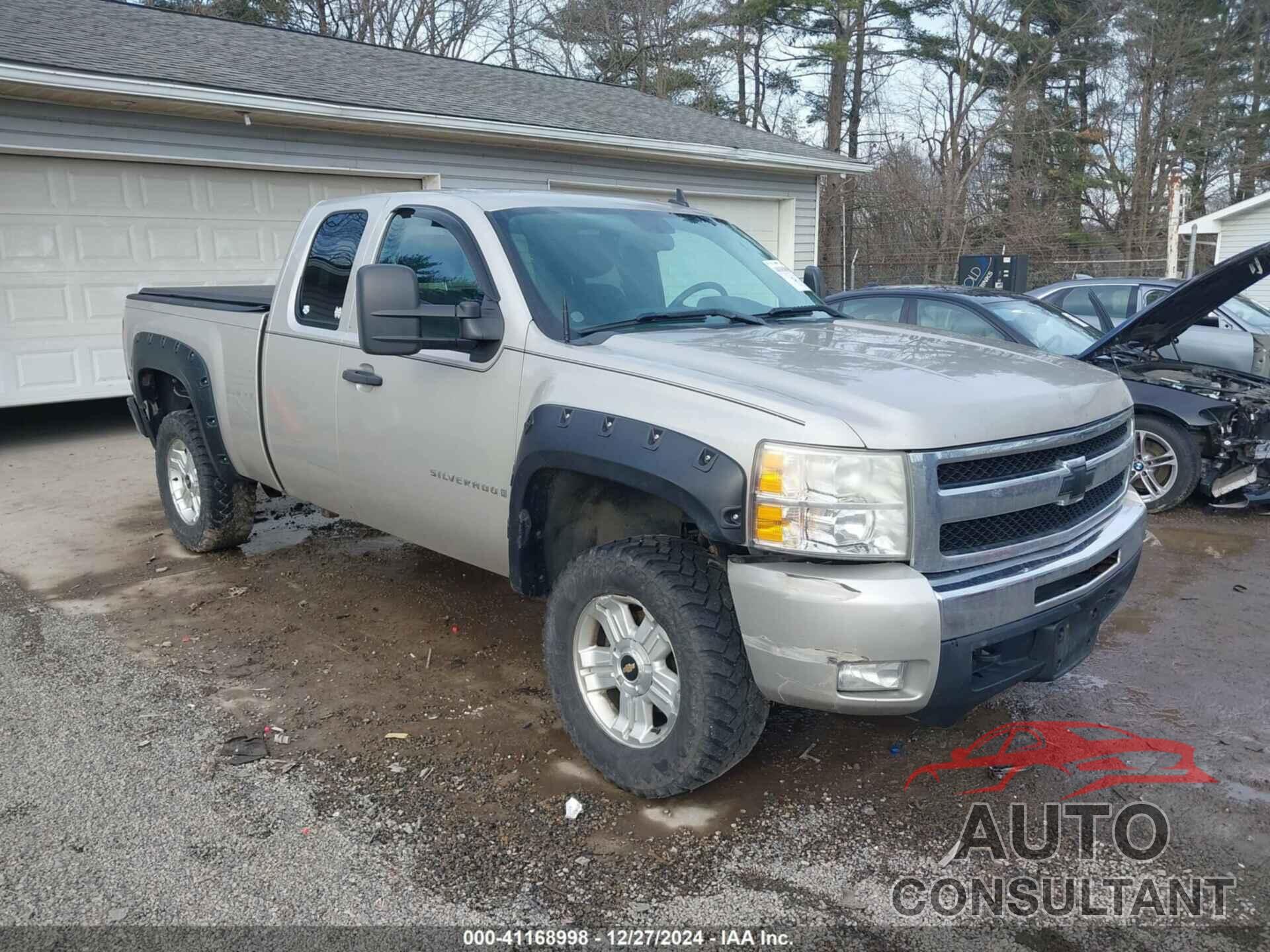 CHEVROLET SILVERADO 1500 2009 - 1GCEK29089Z112424