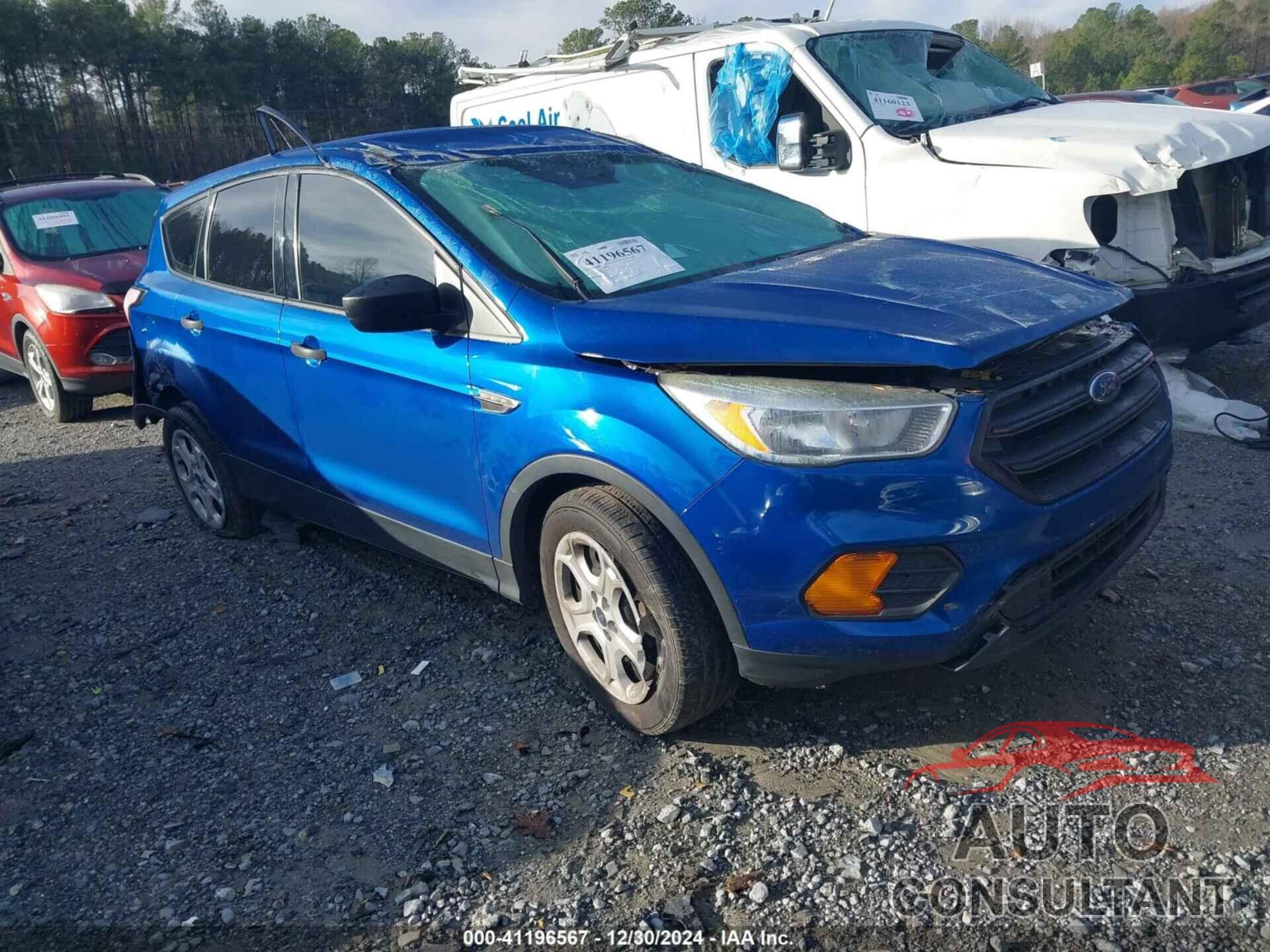 FORD ESCAPE 2017 - 1FMCU0F71HUD19137