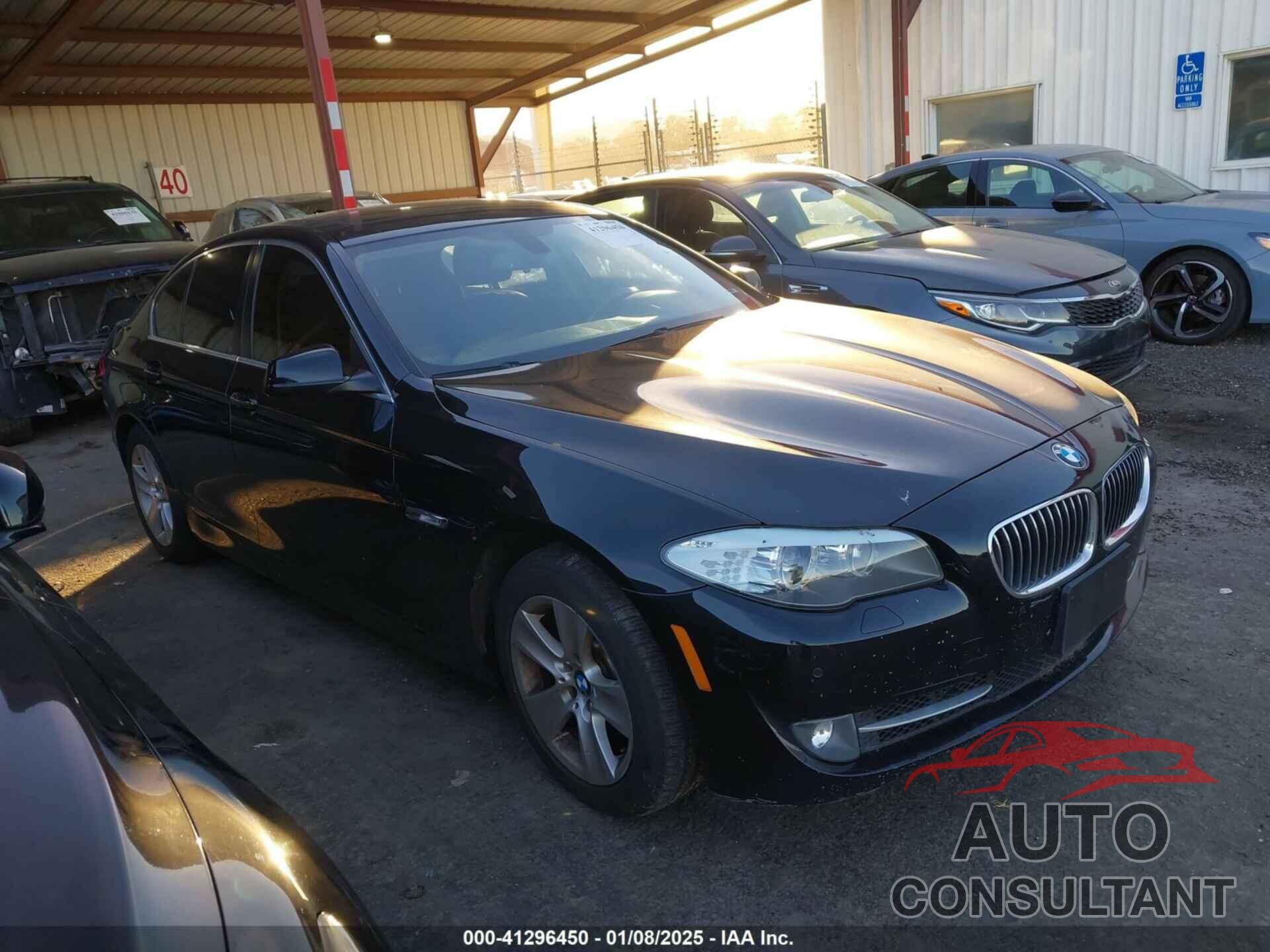 BMW 528I 2013 - WBAXG5C52DDY37181