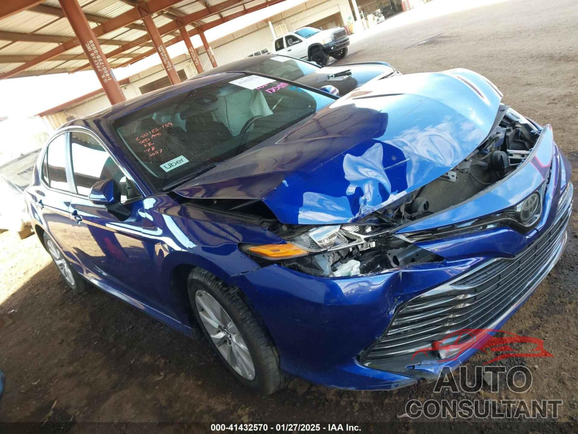 TOYOTA CAMRY 2018 - 4T1B11HK6JU596657