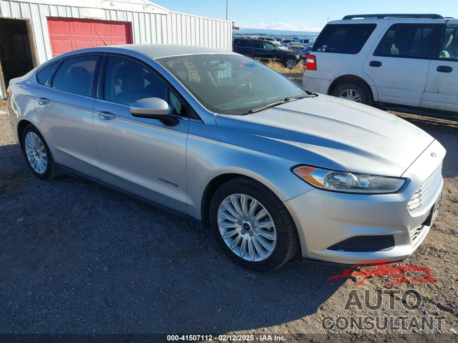 FORD FUSION HYBRID 2015 - 3FA6P0UU0FR307900