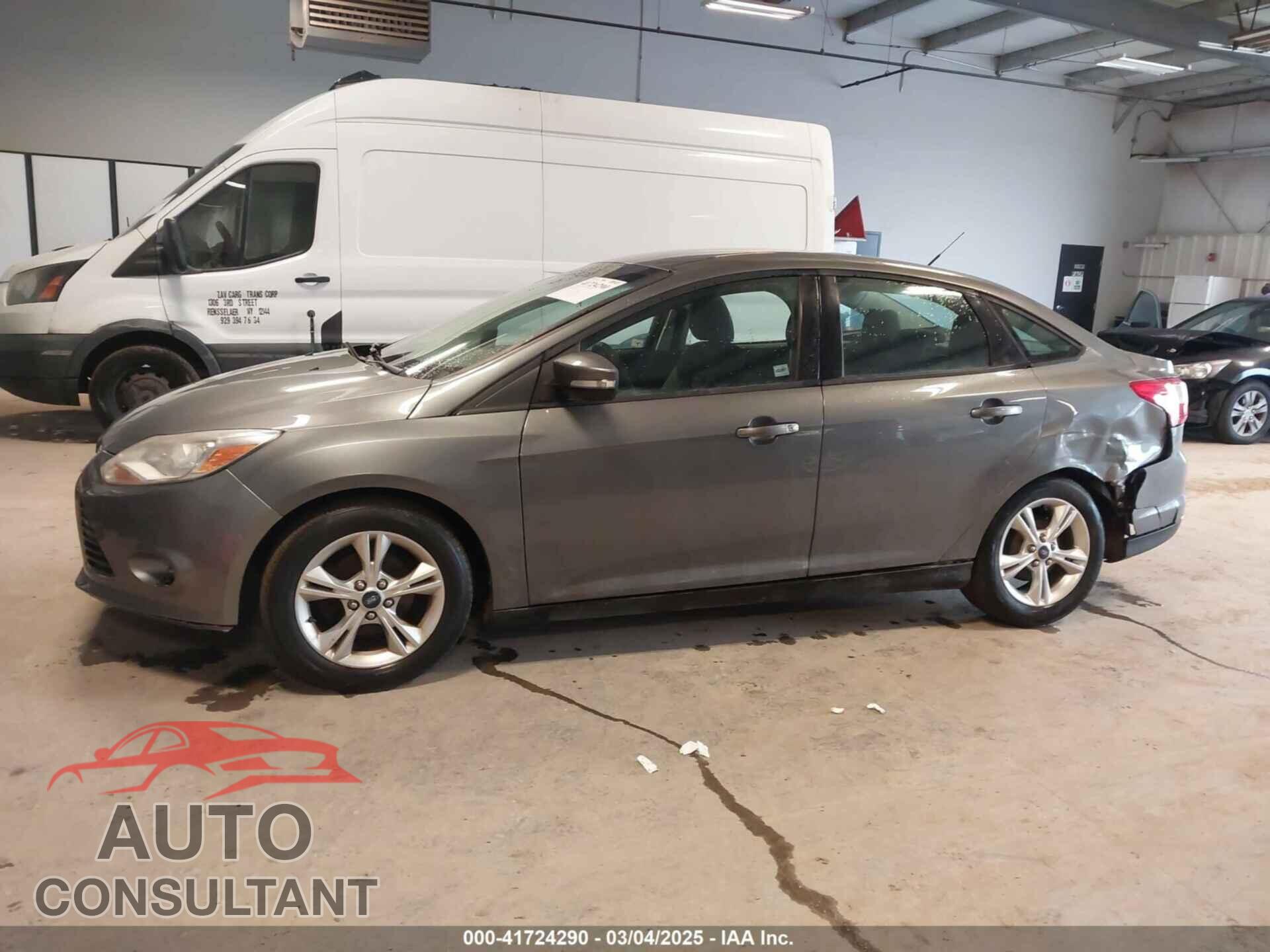 FORD FOCUS 2014 - 1FADP3F27EL153901