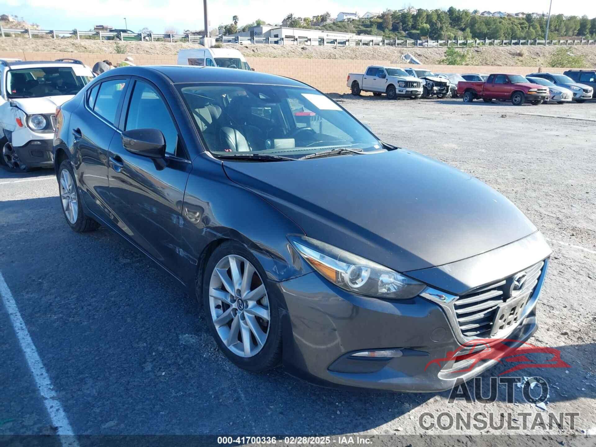 MAZDA MAZDA3 2017 - 3MZBN1V7XHM123753
