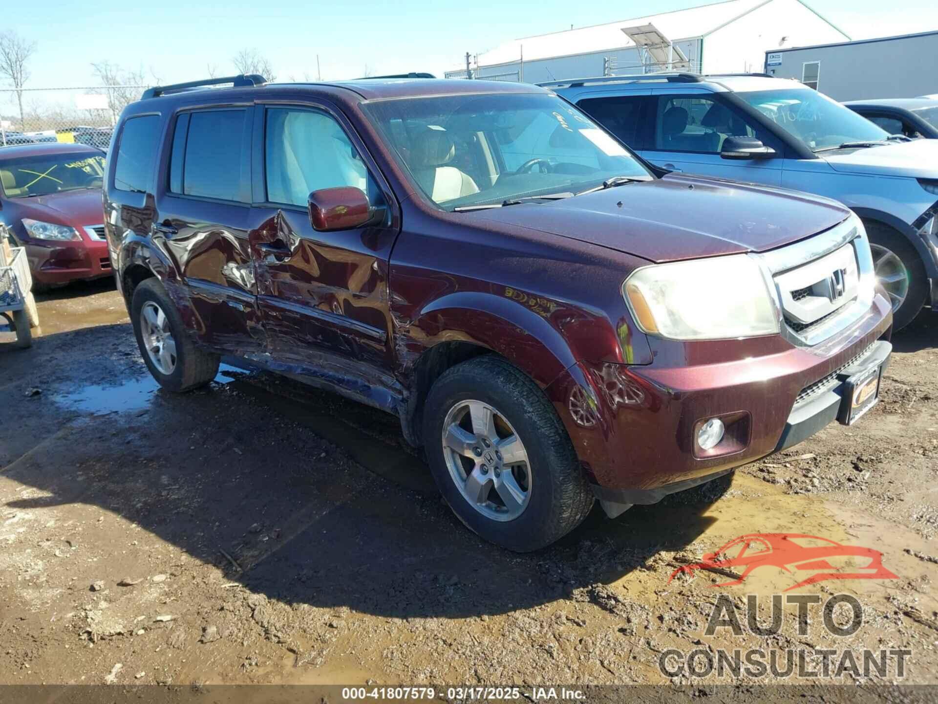 HONDA PILOT 2011 - 5FNYF4H56BB050110