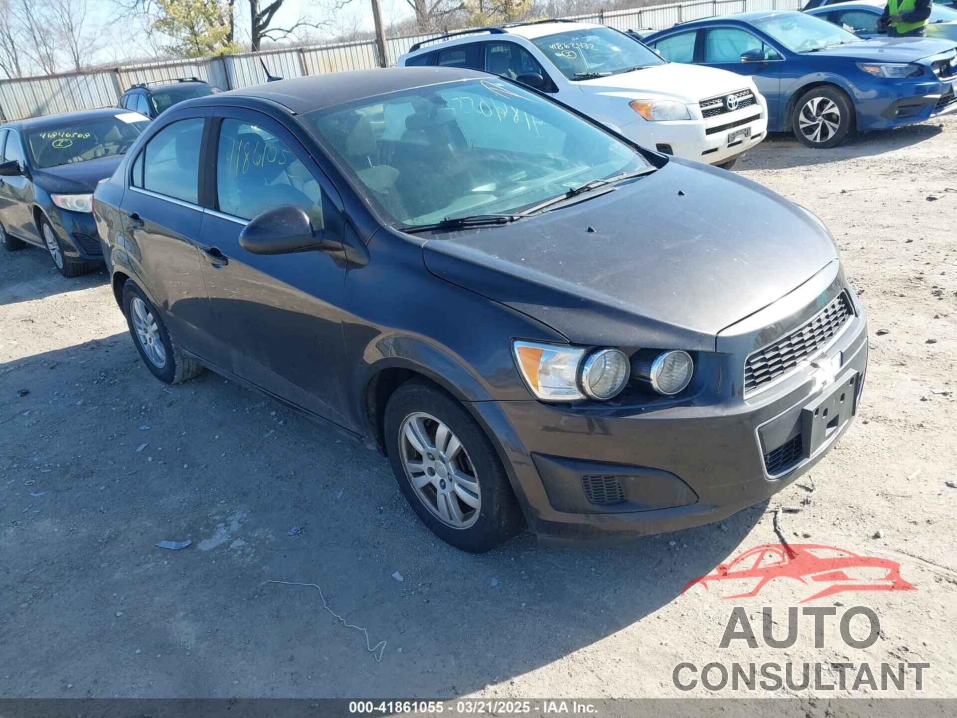 CHEVROLET SONIC 2014 - 1G1JC5SGXE4206745