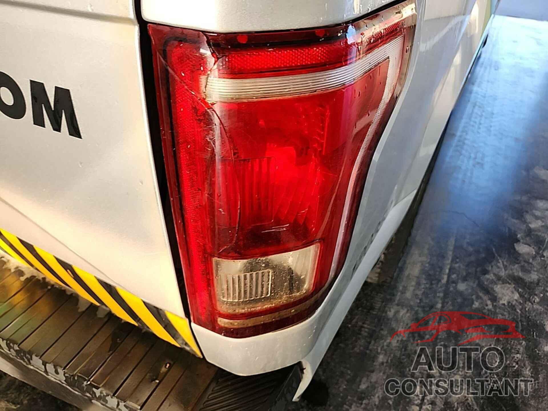 FORD F-150 2017 - 1FTMF1C87HKD02618