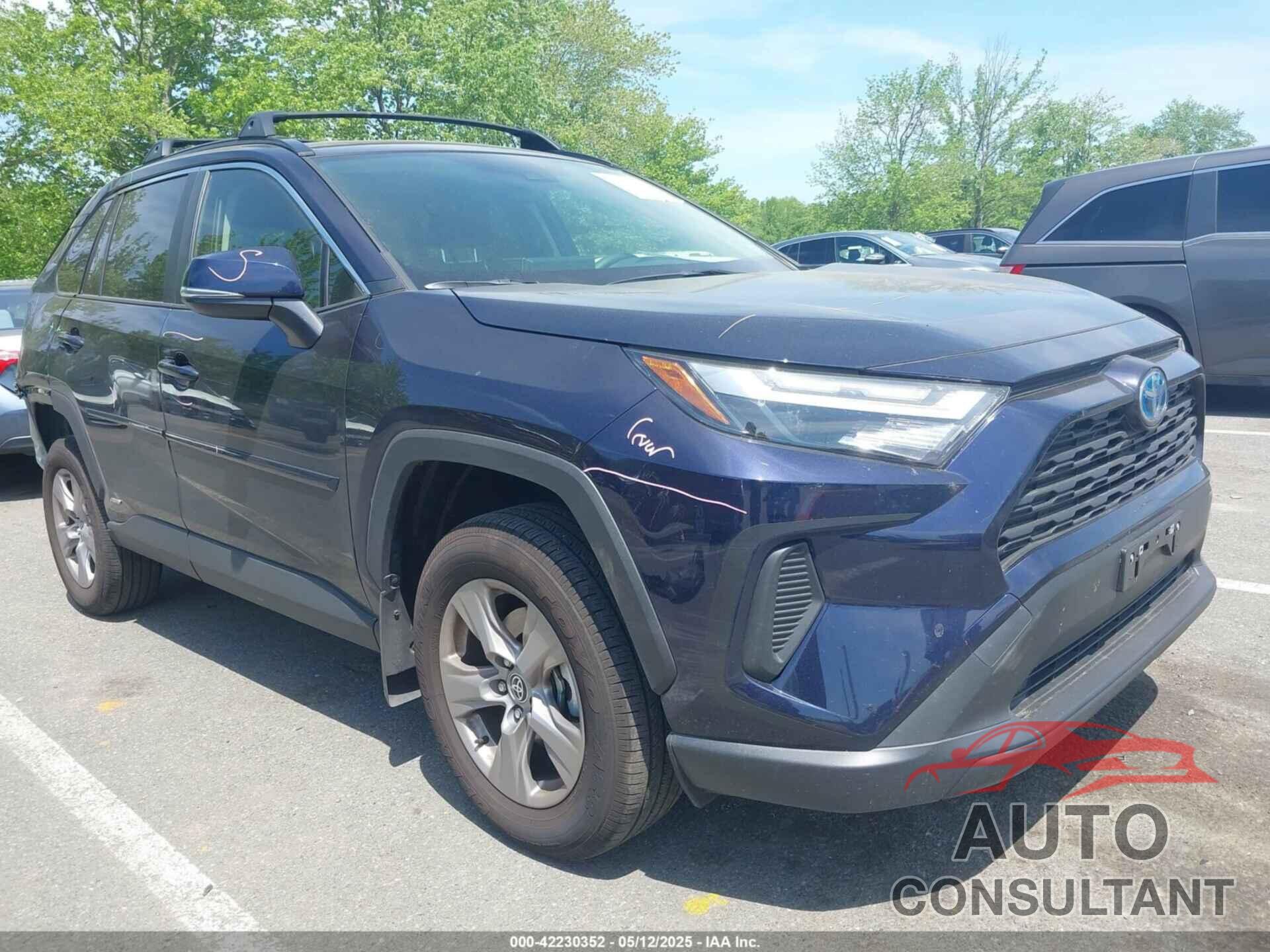 TOYOTA RAV4 HYBRID 2024 - JTMRWRFVXRJ058637