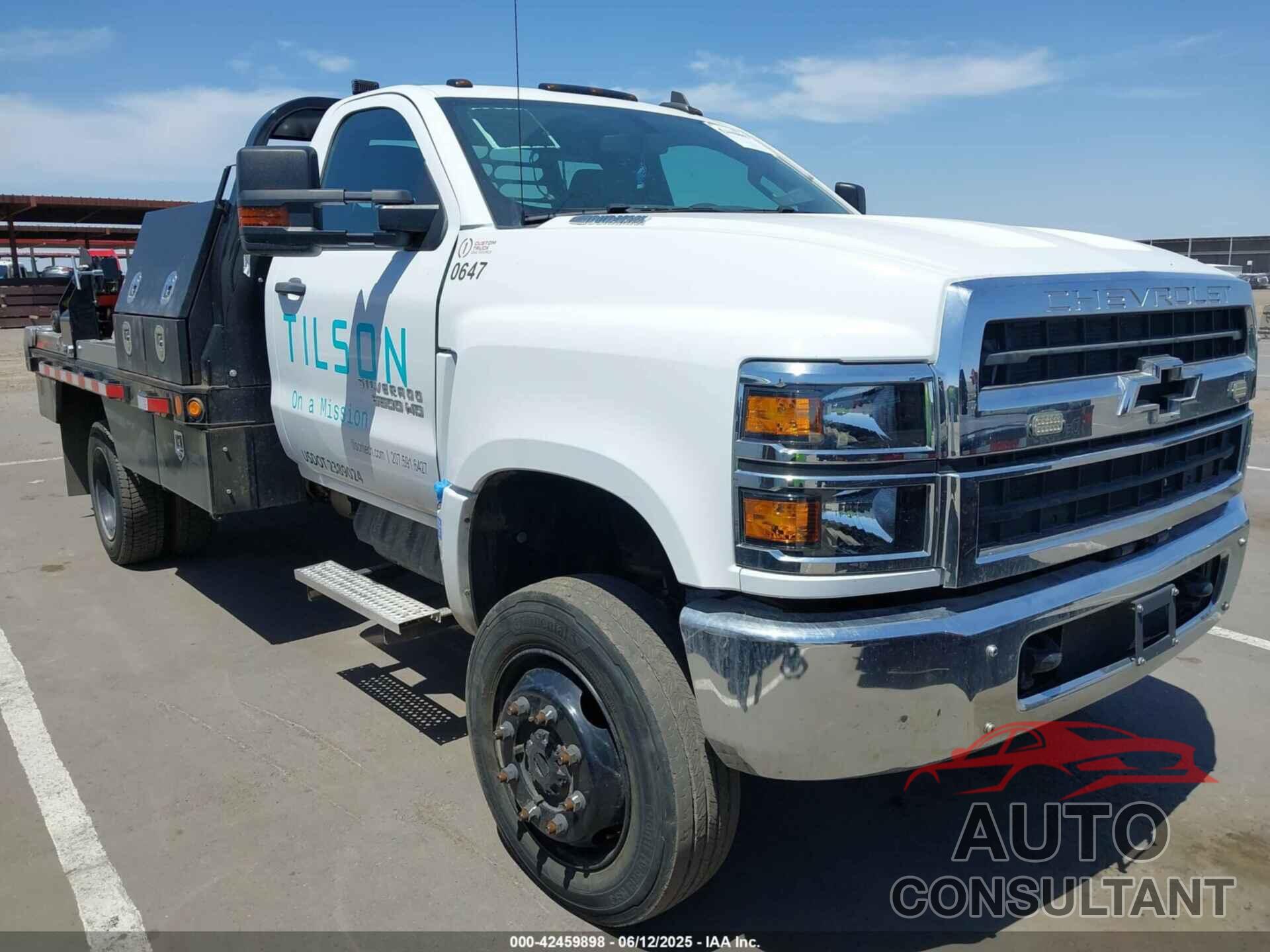 CHEVROLET SILVERADO MD 2023 - 1HTKJPVMXPH125628