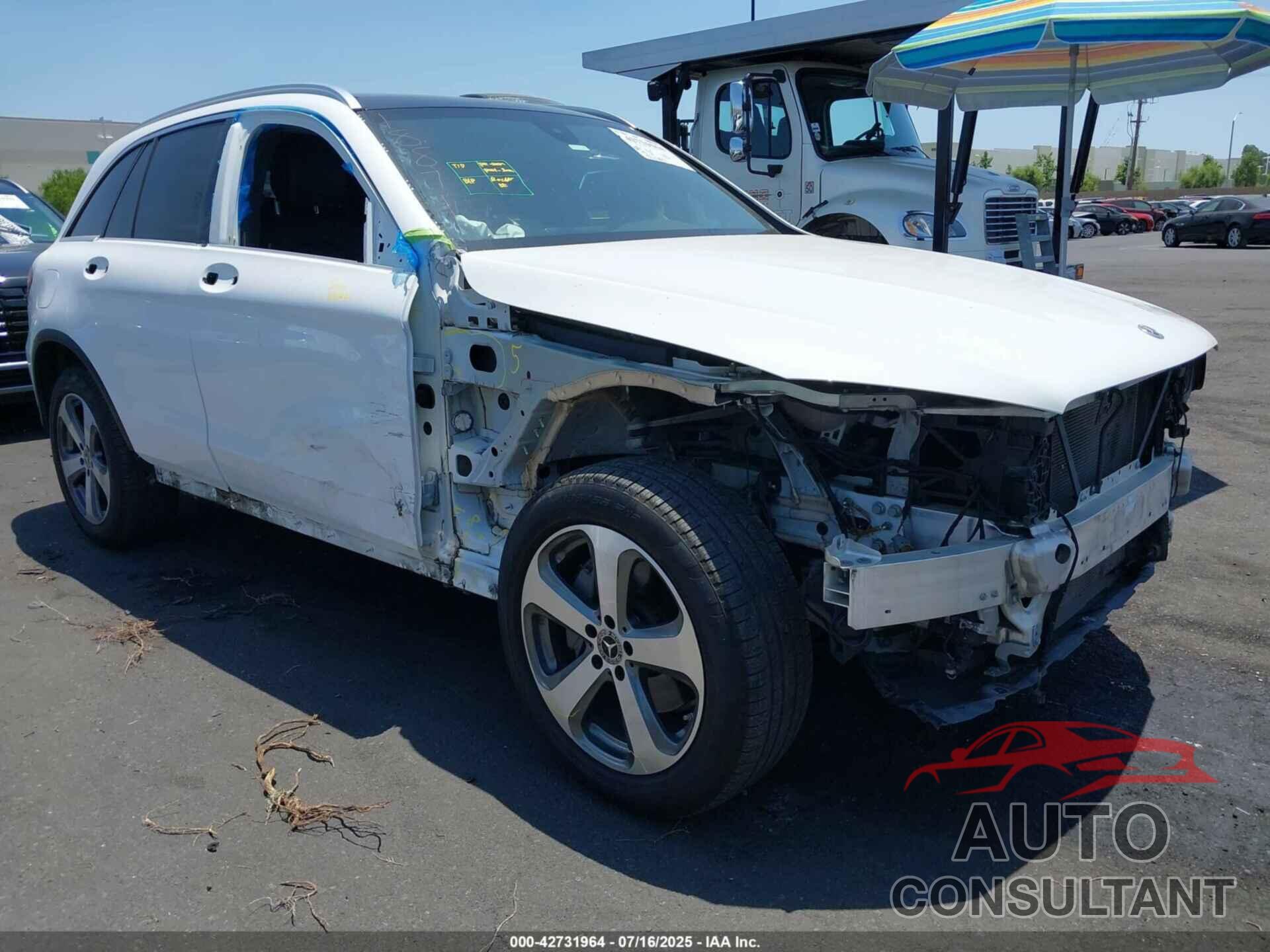 MERCEDES-BENZ GLC 300 2021 - W1N0G8DB4MV278245