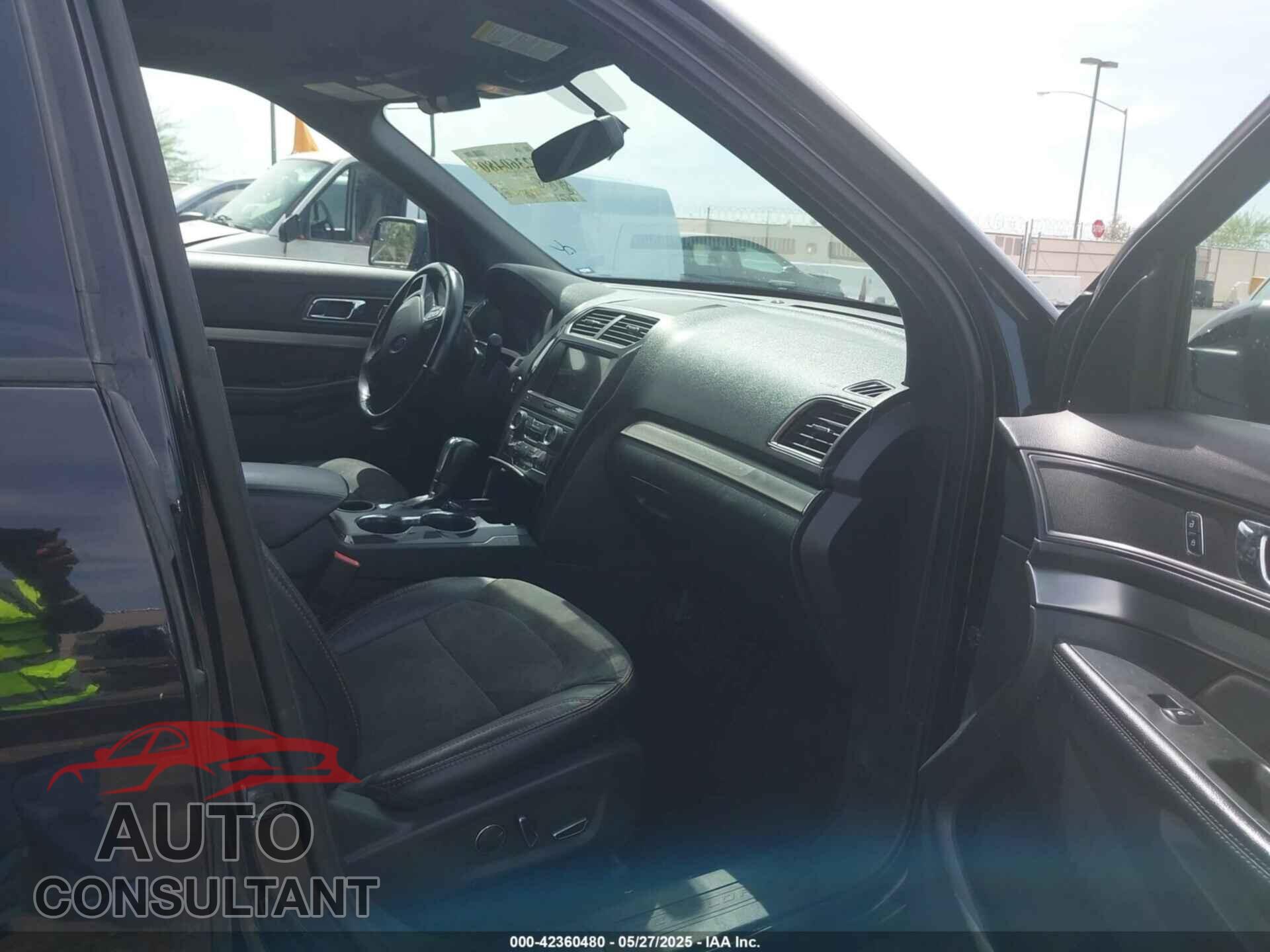 FORD EXPLORER 2018 - 1FM5K7D89JGB09280