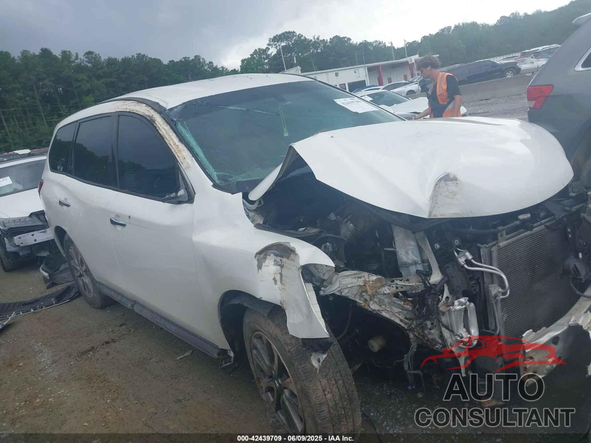 NISSAN PATHFINDER 2013 - 5N1AR2MNXDC663572