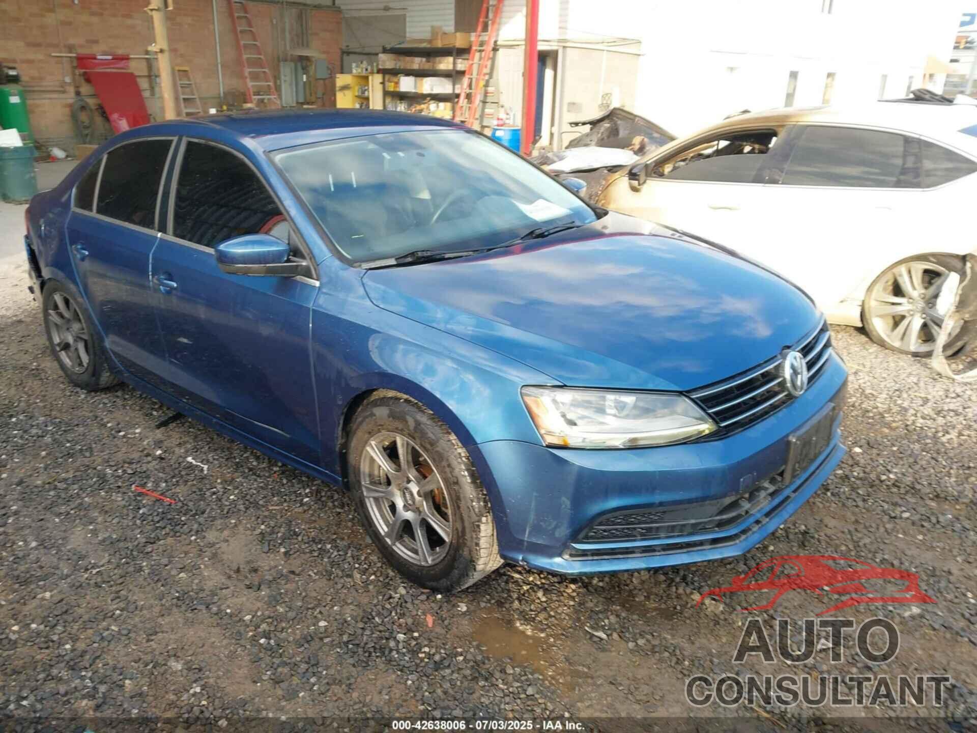 VOLKSWAGEN JETTA 2017 - 3VW2B7AJ4HM326716
