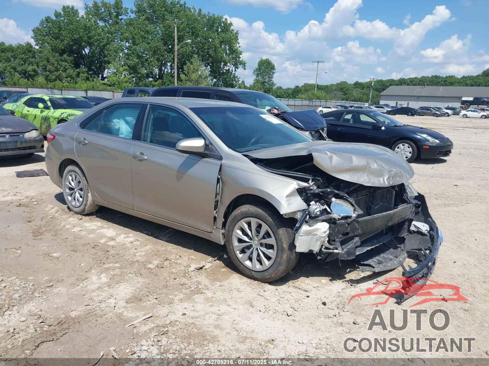 TOYOTA CAMRY 2015 - 4T4BF1FKXFR500563
