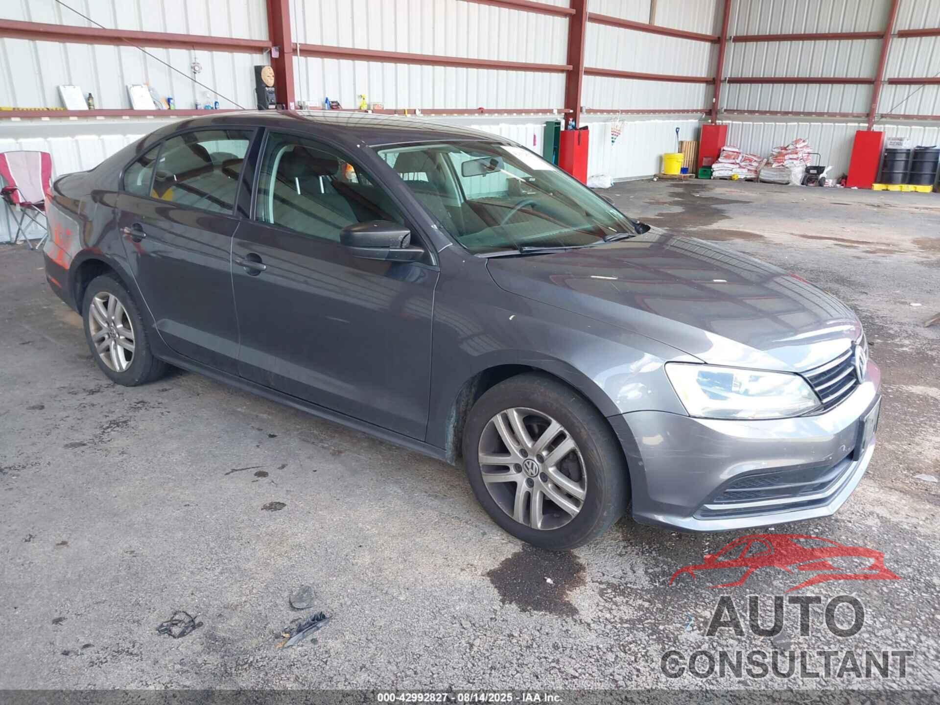 VOLKSWAGEN JETTA 2015 - 3VW1K7AJ3FM228818