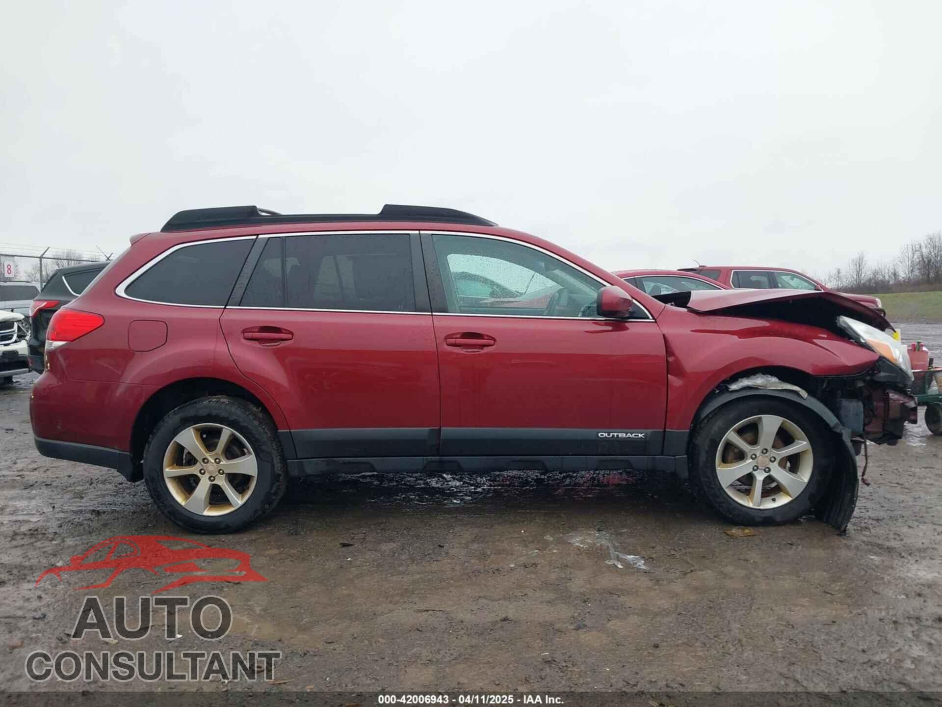 SUBARU OUTBACK 2013 - 4S4BRCCC8D3286668