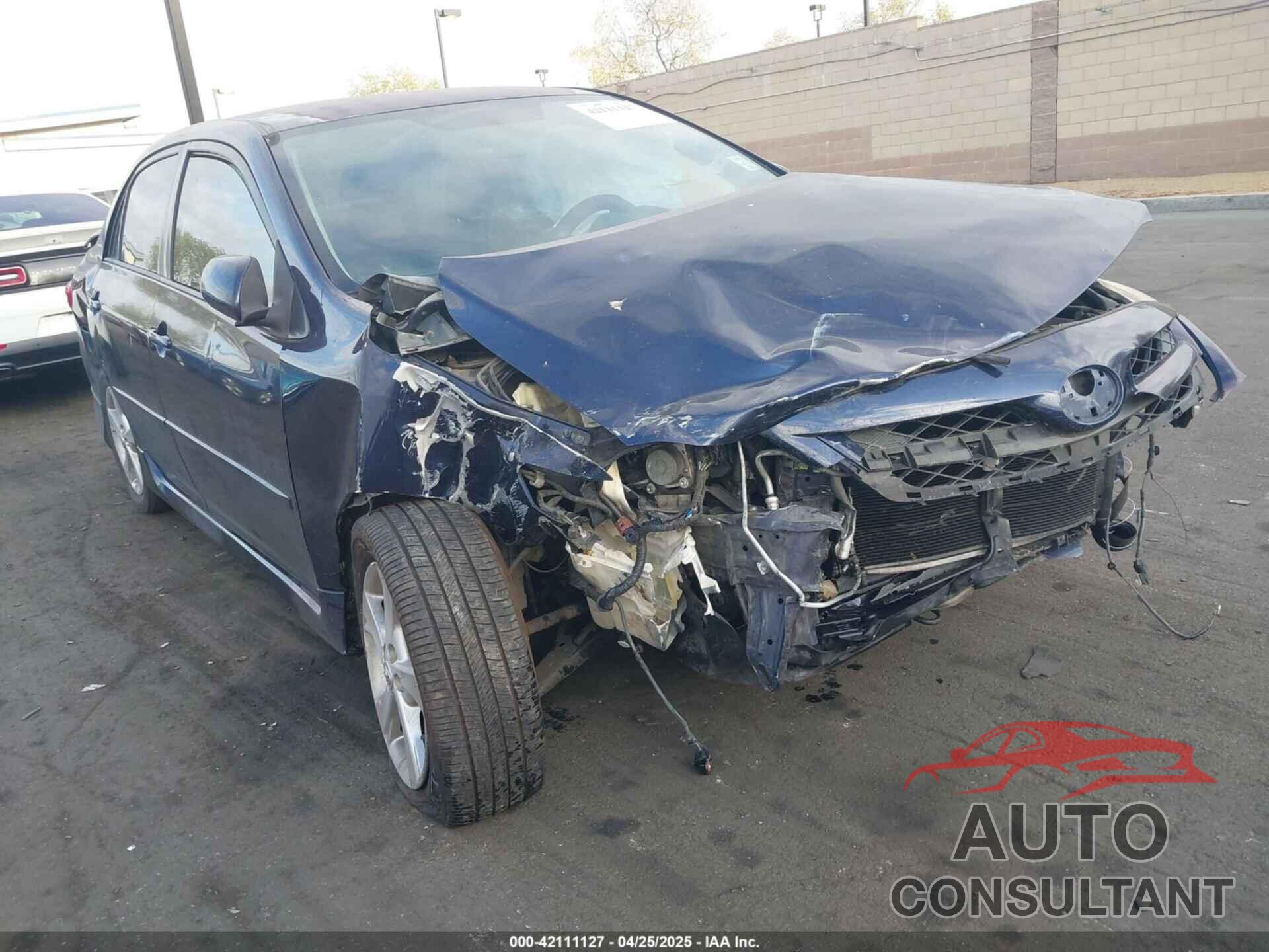 TOYOTA COROLLA 2011 - 2T1BU4EE8BC718171