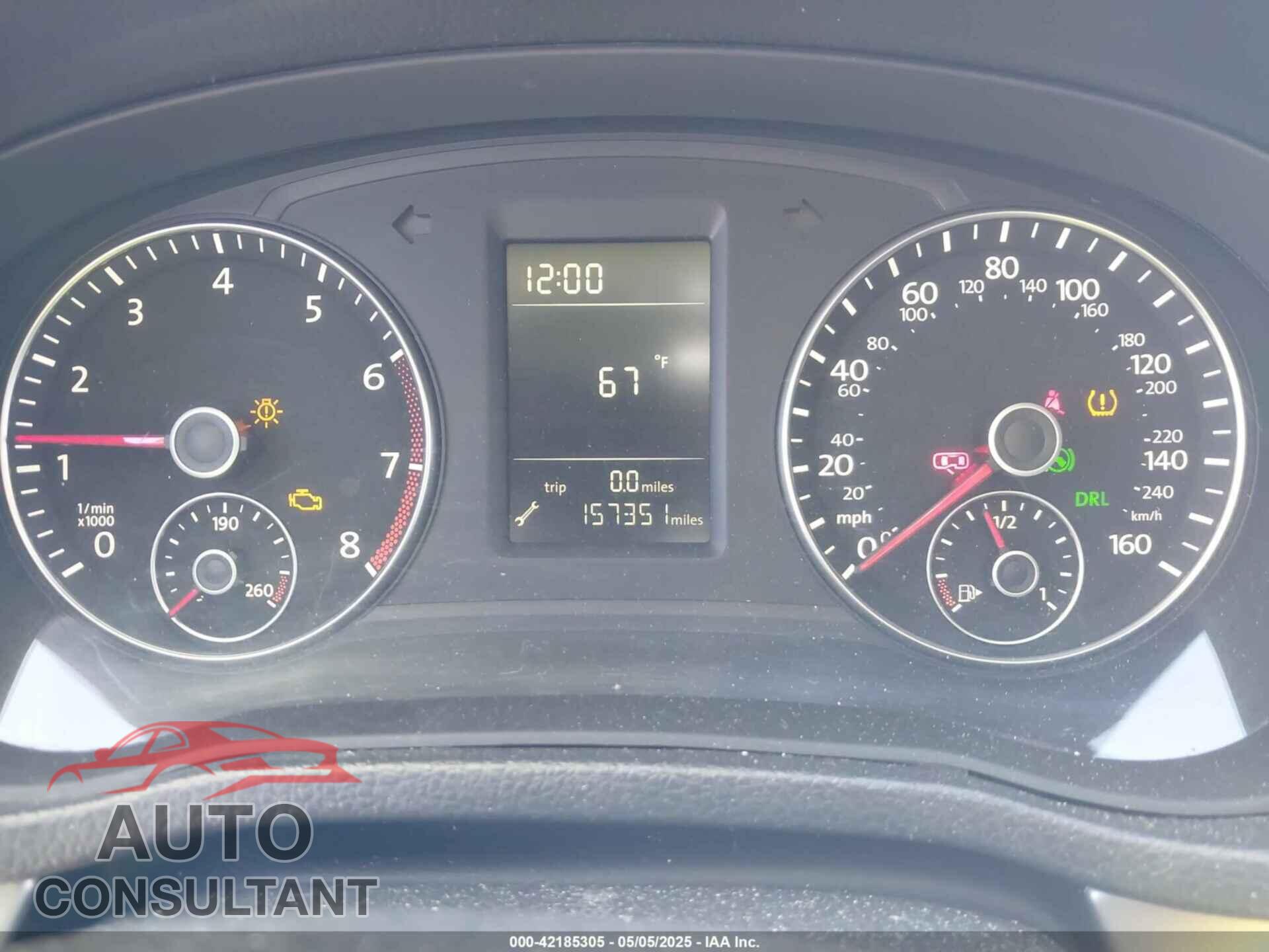 VOLKSWAGEN PASSAT 2015 - 1VWAT7A38FC049237