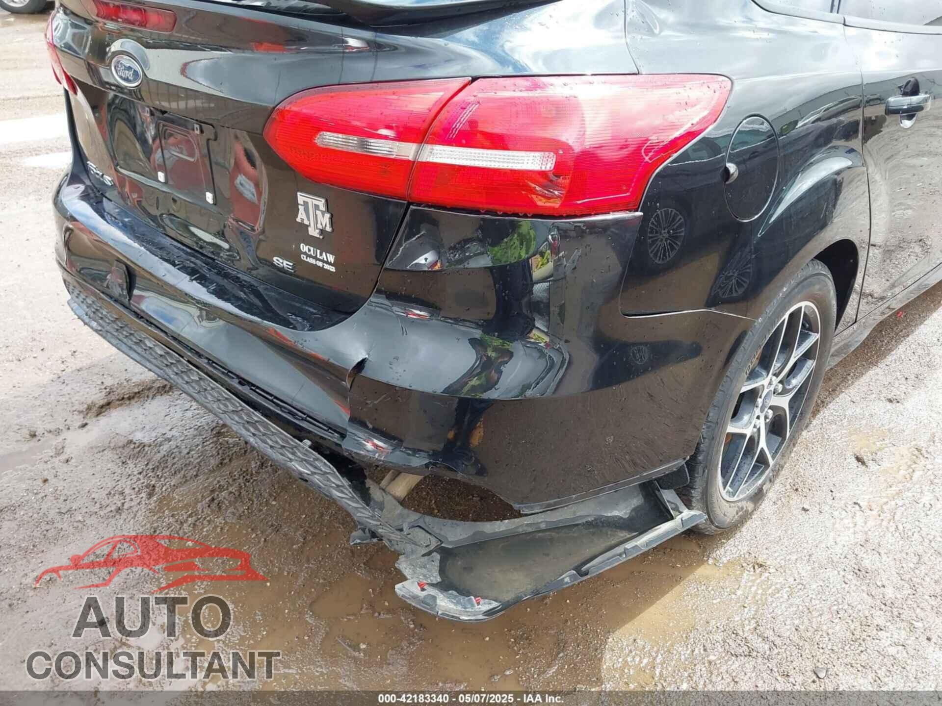FORD FOCUS 2015 - 1FADP3F24FL349439